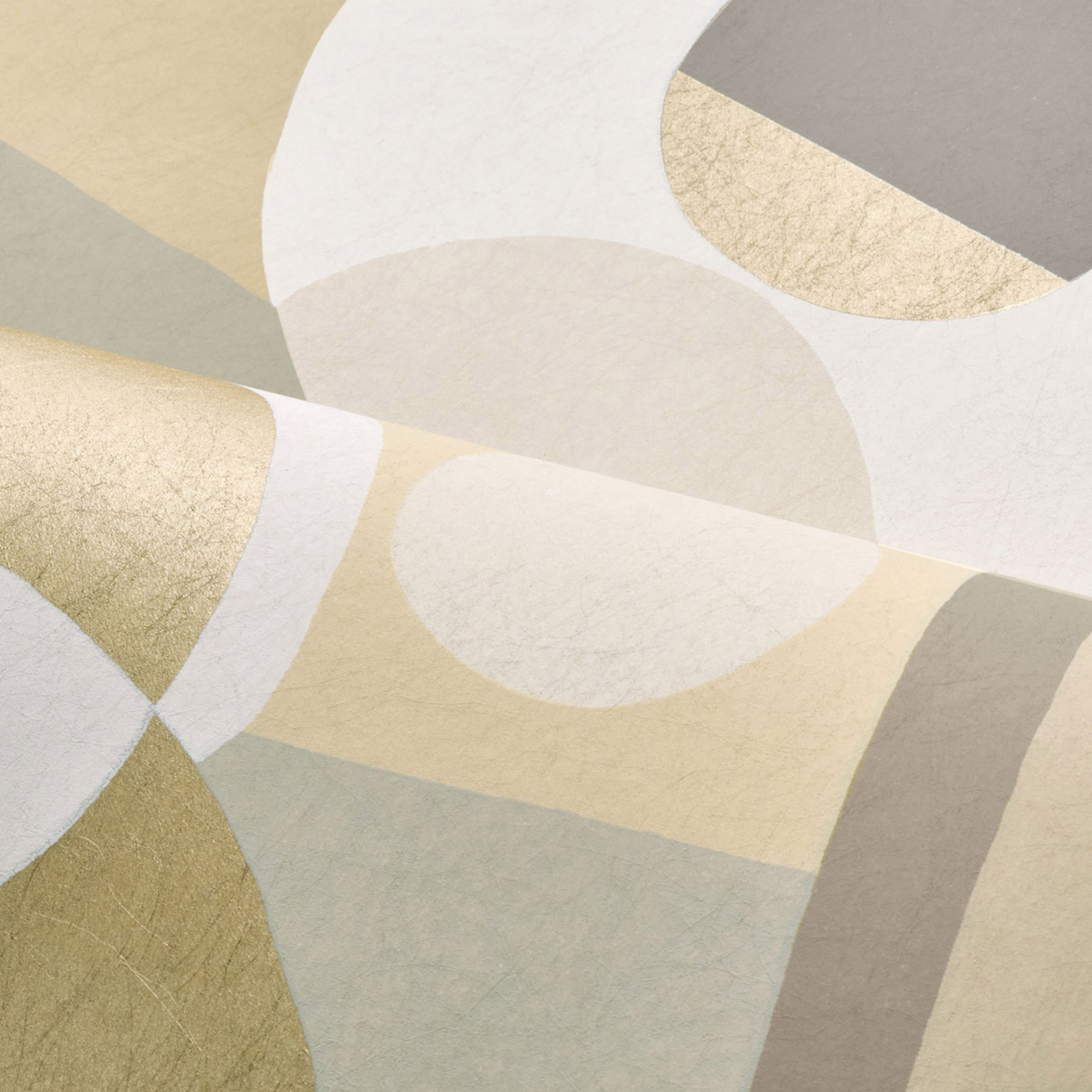 Papier peint Art Déco Vitrail sable doré - Faubourg des Lumières de Casamance AMB2| Réf. CAS-76250100