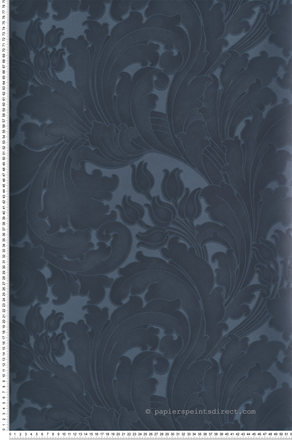 Papier peint baroque Tulip Blue Black - National Trust Papers 2 de Little Greene | Réf. 0260TUBLUEZ