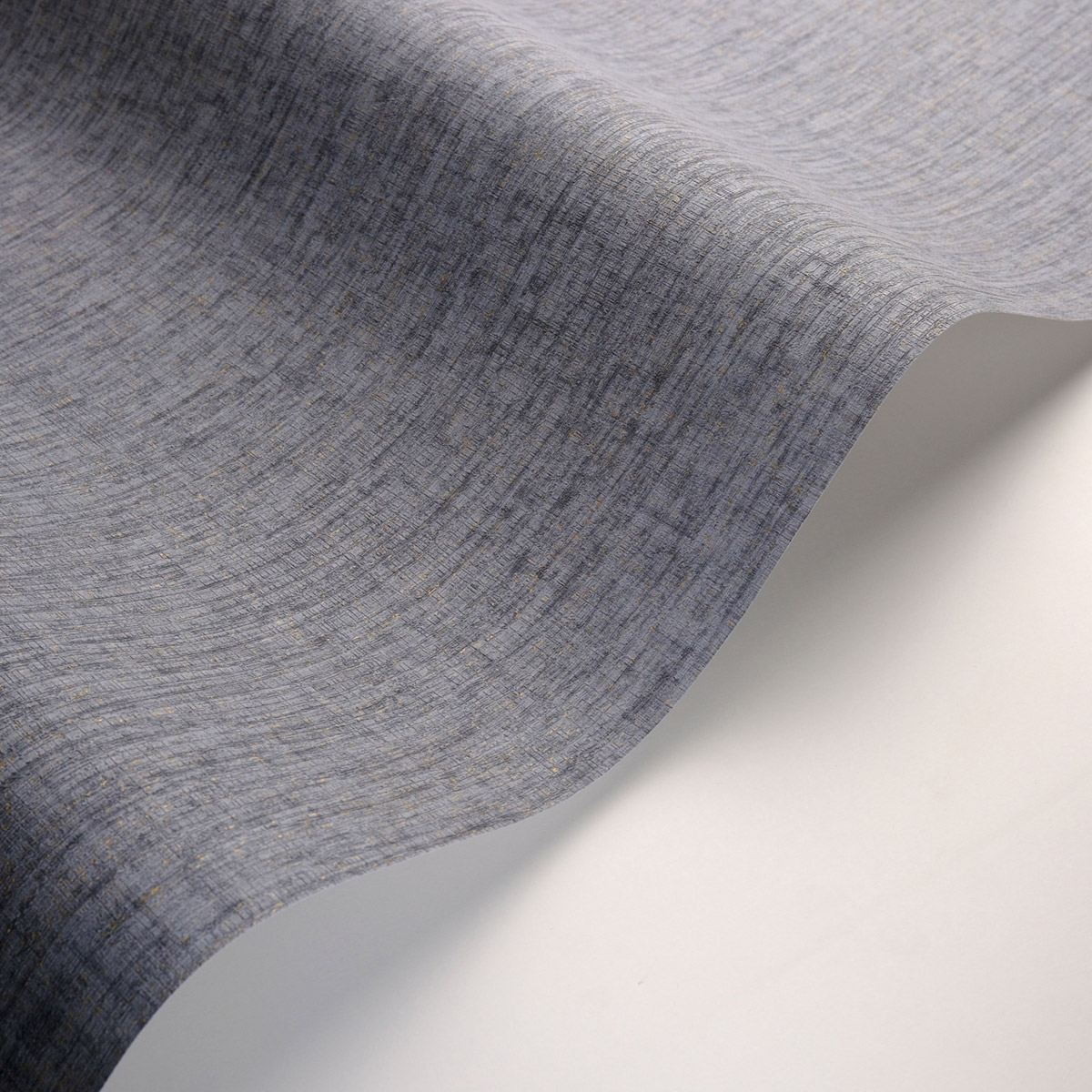 Papier peint Faux uni Ecorce Scribe bleu orage doré - Babylone de Casadéco | Réf. BBLN89756516