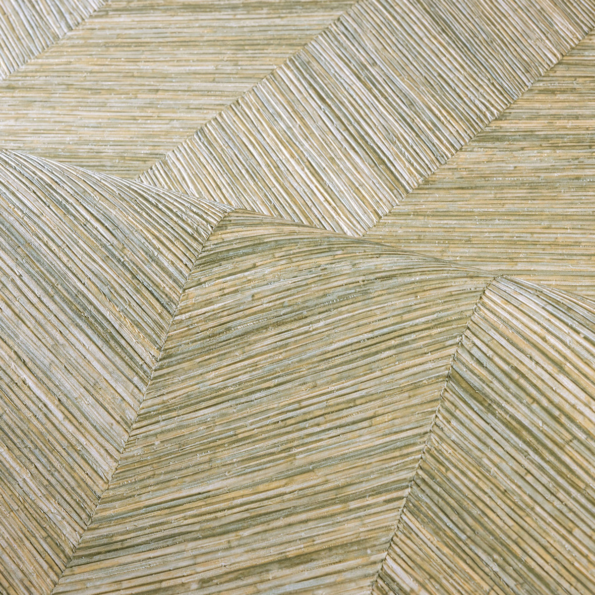 Papier peint Chevron Bois Ocotea vert amande - Nature sur Mesure de Casamance | Réf. CAS-B75372650