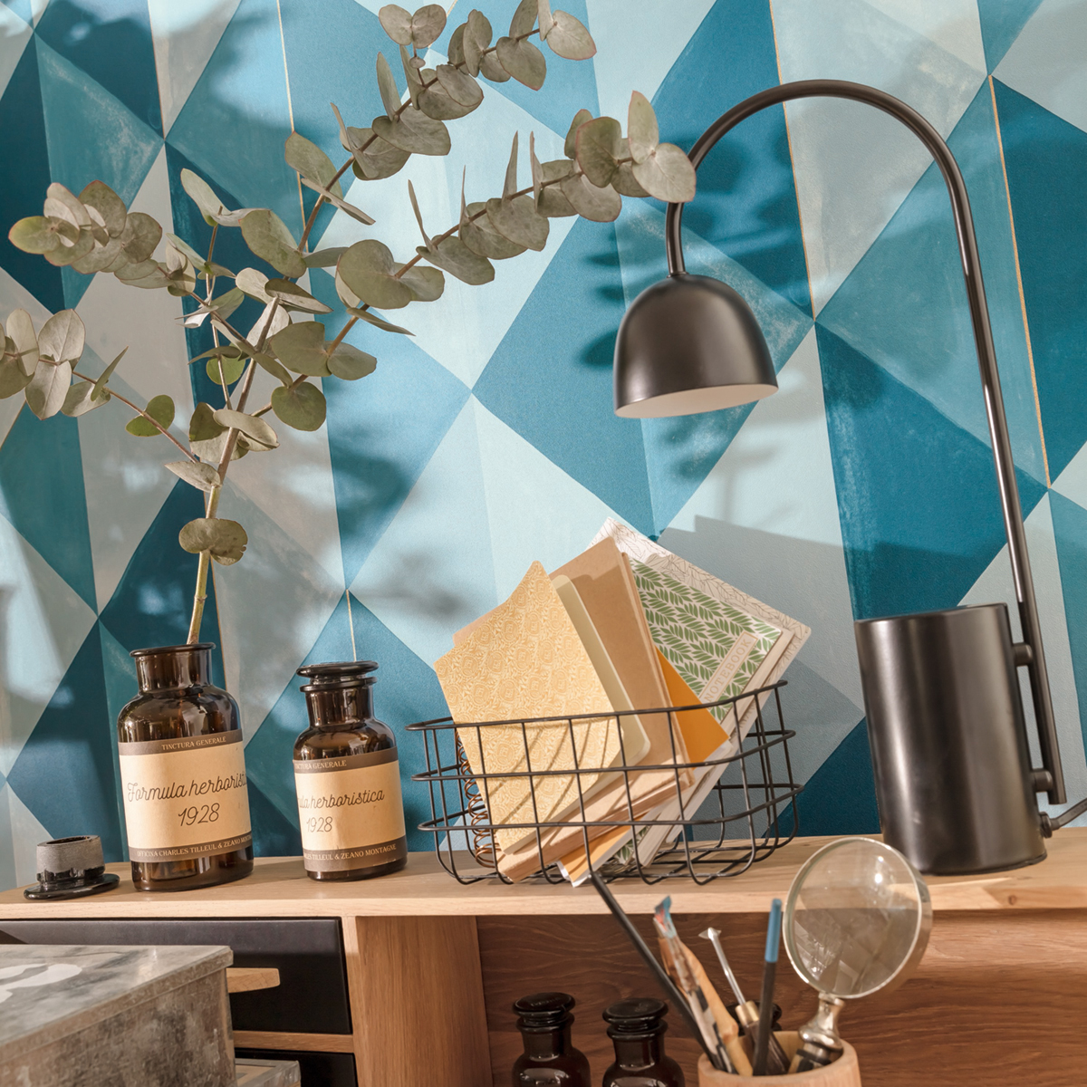 Papier peint géométrique Plenitude Bleu Canard/Doré - Green Life de Casélio AMB2 | Réf. GNL101706027