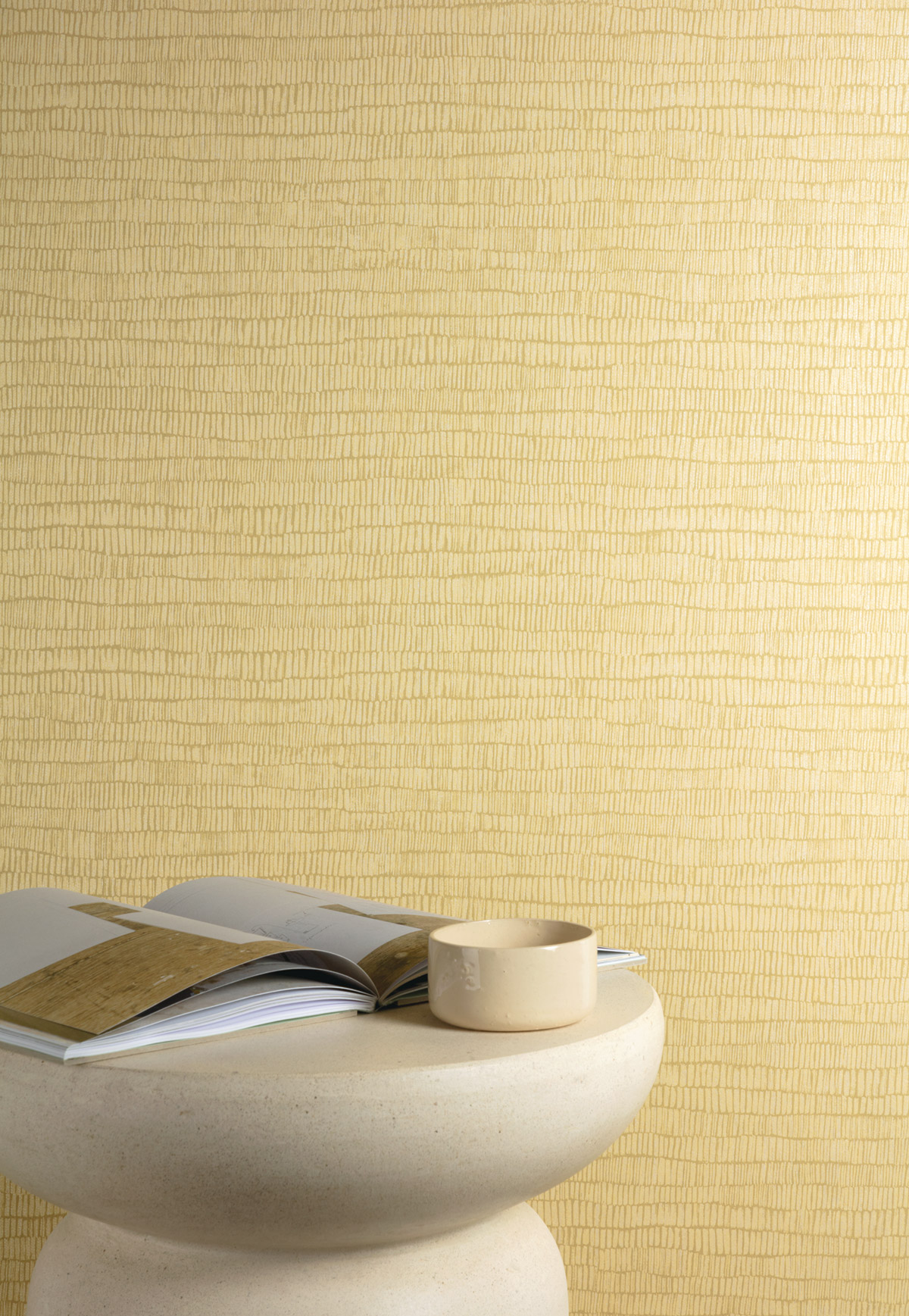 Papier peint Ethnique Lusus jaune beurre métallisé - Romance de Masureel AMB2| Réf. MAS-ROM405