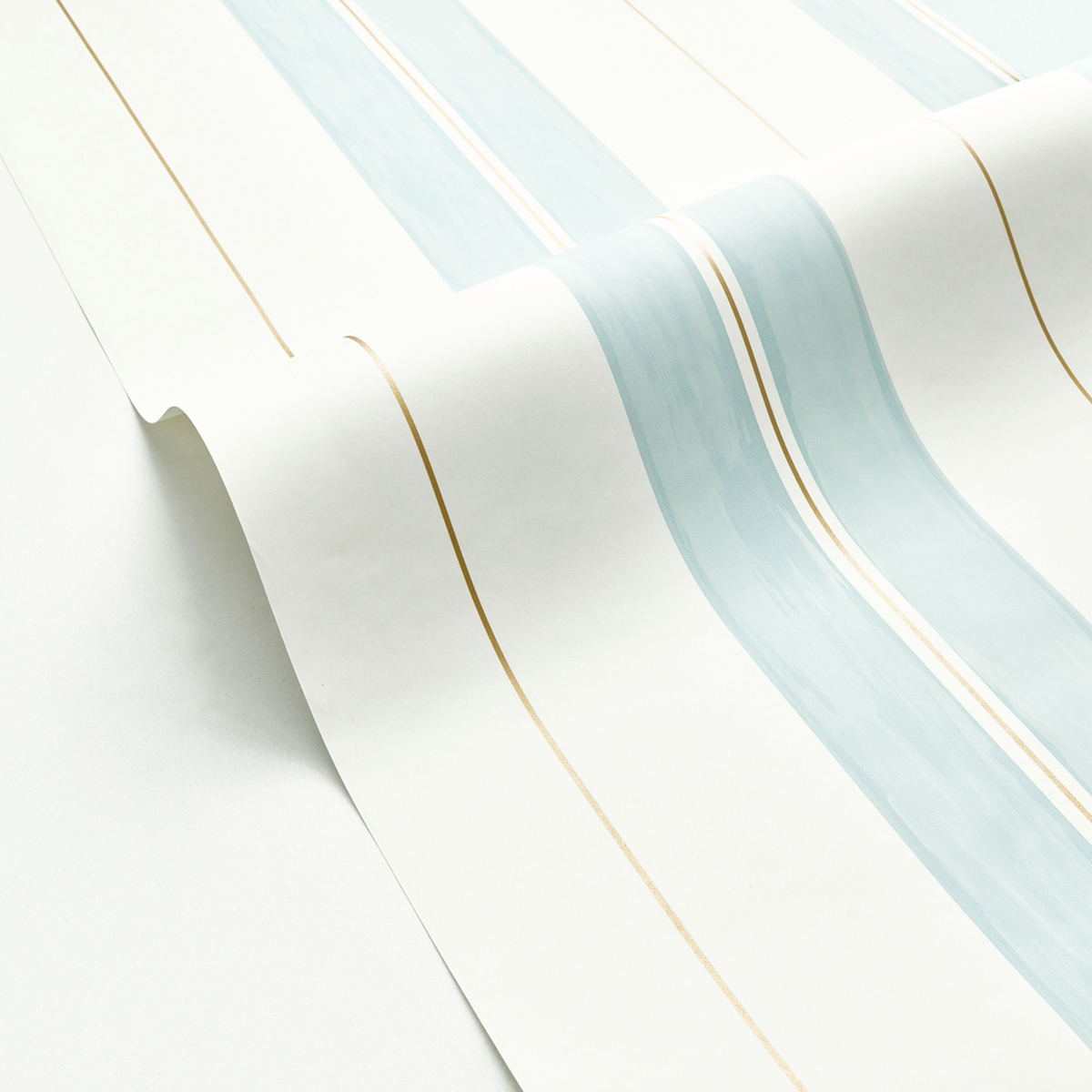 Papier peint Rayure Verticale Sunny bleu porcelaine doré - Happy Therapy de Casélio | Réf. HTH104090668