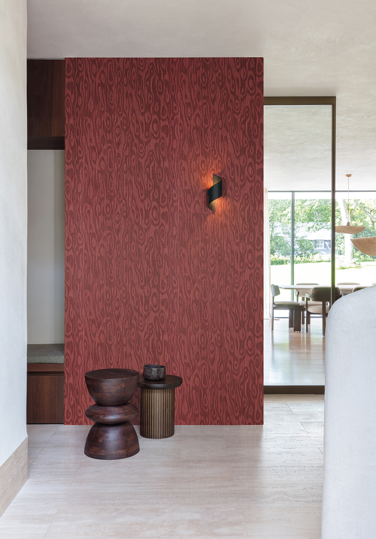 Papier peint Effet Moiré Oackly bordeaux - Rhapsody de Masureel | Réf. MAS-RHA203