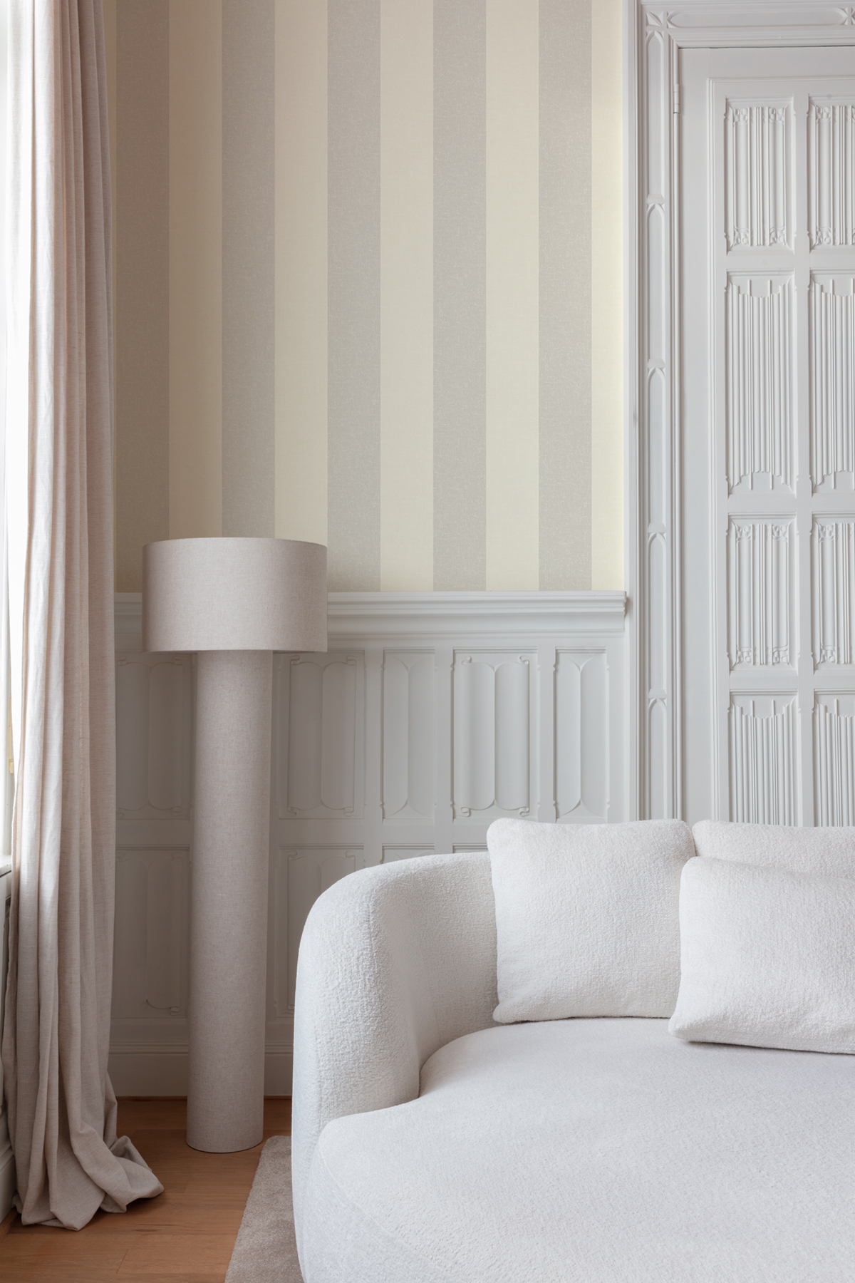 Papier peint Rayures Lin gris clair écru - Rêverie de Montecolino | Réf. MC-IC4002