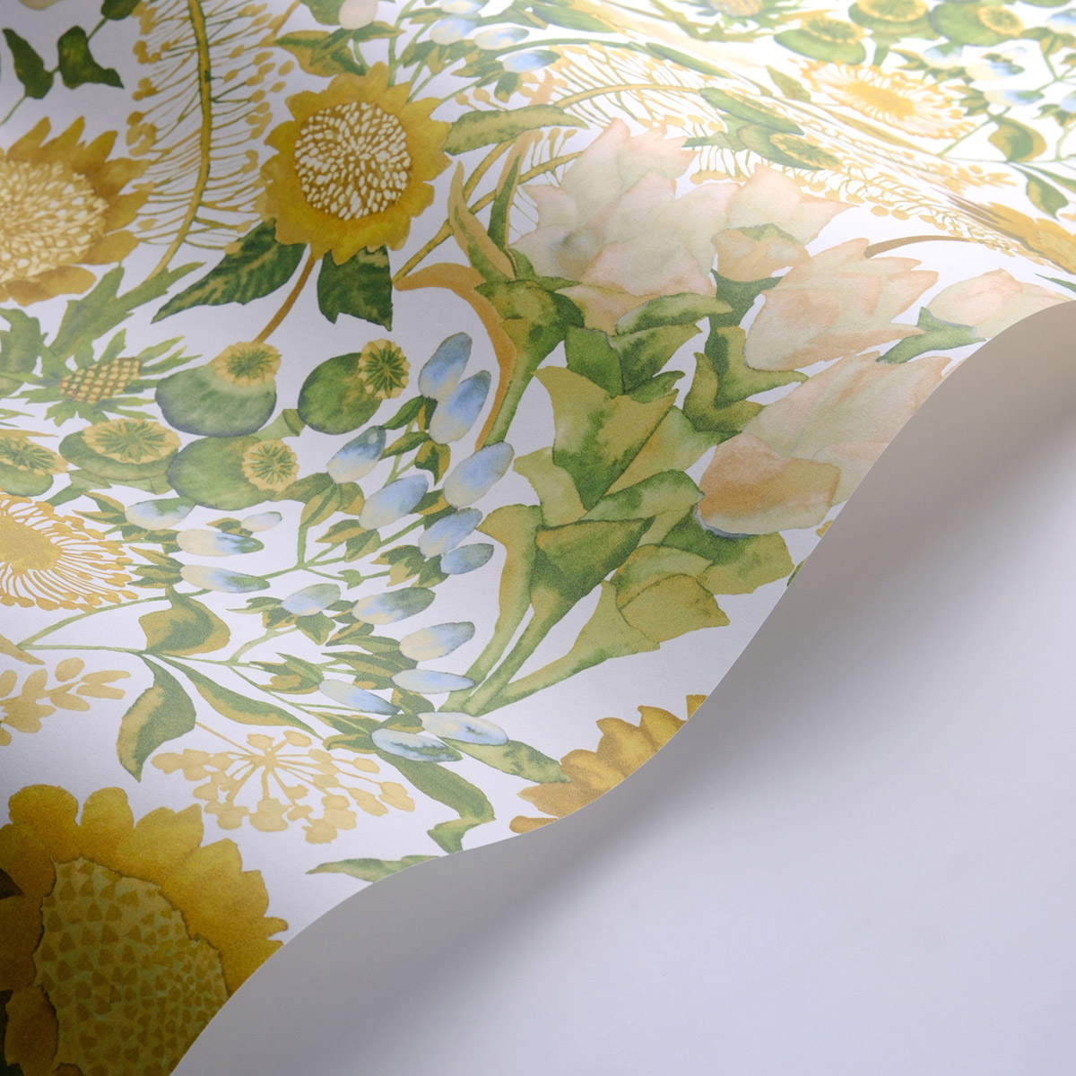 Papier peint Fleur Saint Paul de Vence jaune ocre - Echappée Belle de Casadéco AMB3| Réf. ECHA89817323