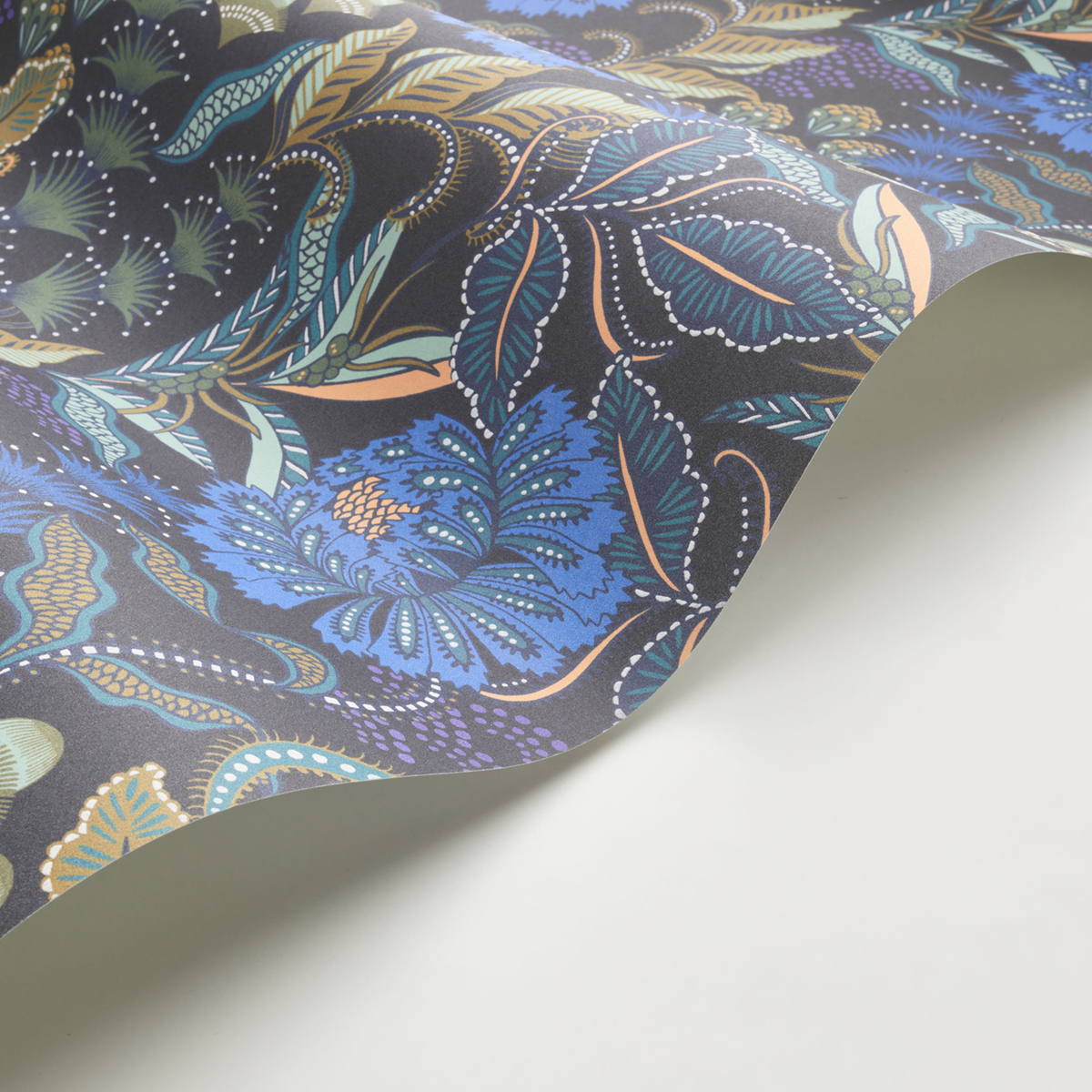 Papier peint Fleur Vintage Bloomsbury bleu indigo - Derby de Casadéco AMBV | Réf. DERB89286312