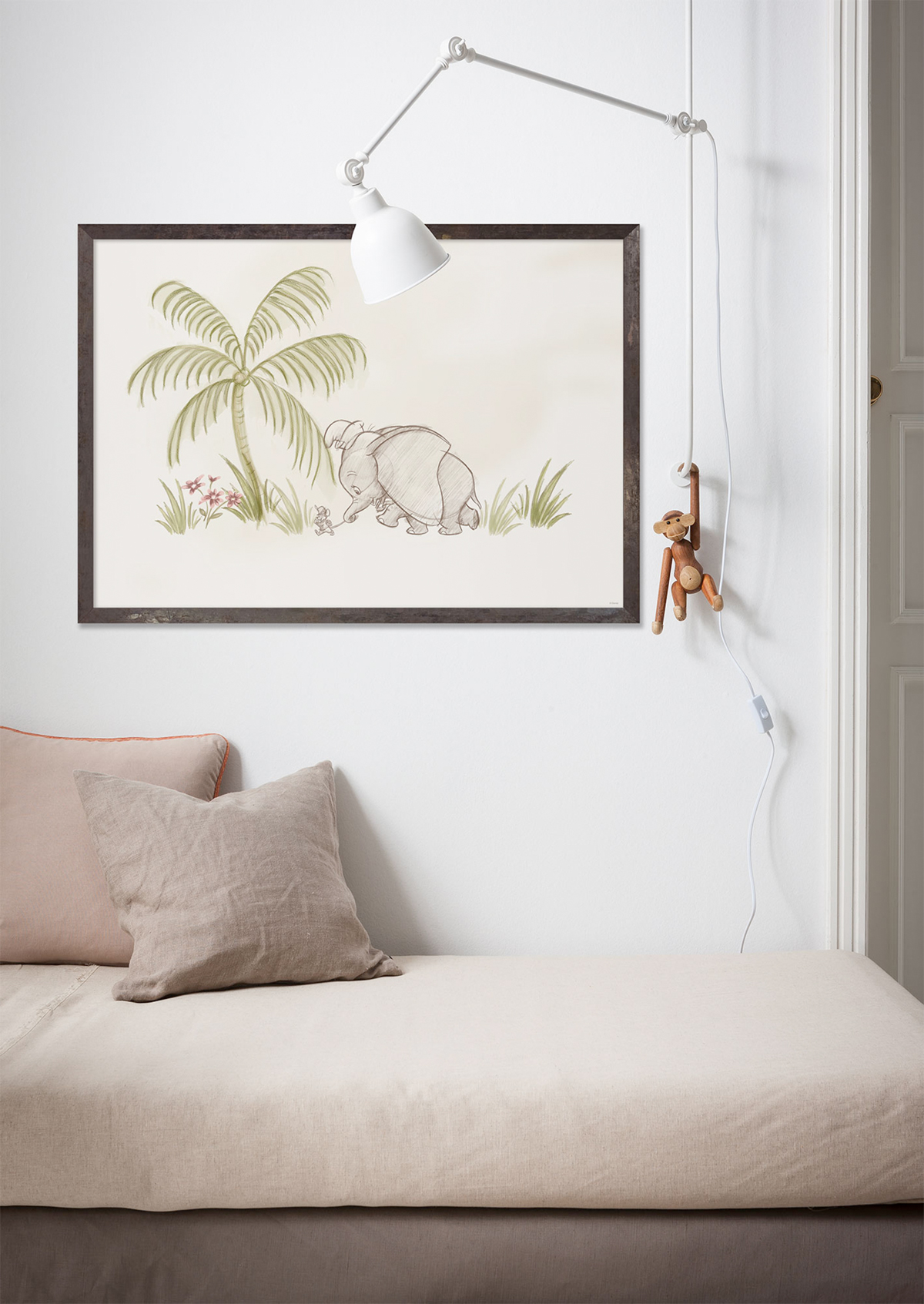 Affiche enfant Dumbo Disney Follow me - Affiche décorative Komar Into Wonderland