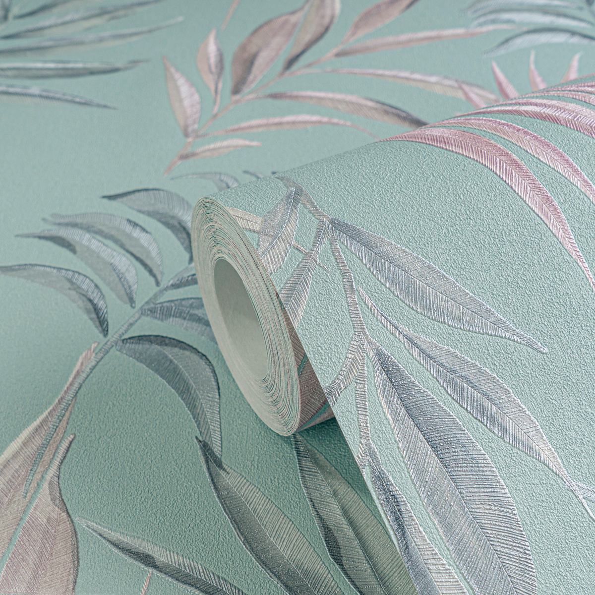 Papier peint Palmes Midnight Botanica parme irisé - Cosmoliving d'A.S. Création ZOOM | Réf. AS-791082