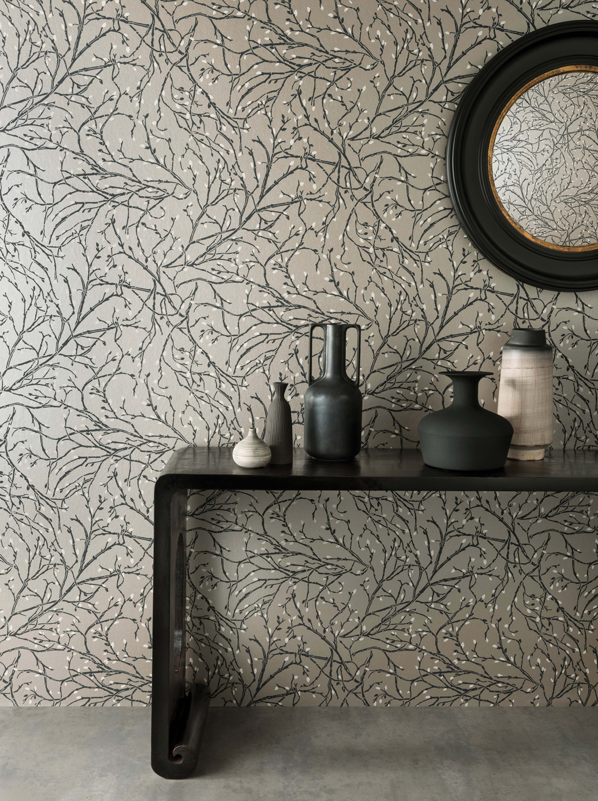 Papier peint Branche Twiggy argenté - Folium de Osborne & Little AMB | Réf. OSB-W7339-01