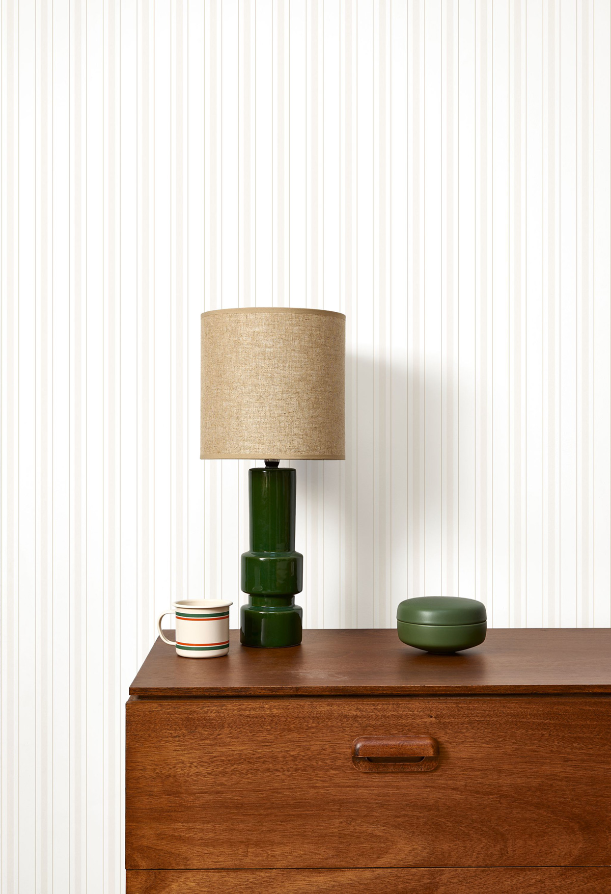 Papier peint Rayure Baroque beige - Les Belles Toiles De Jouy 2 de Casadéco | Réf. BTJD81571102