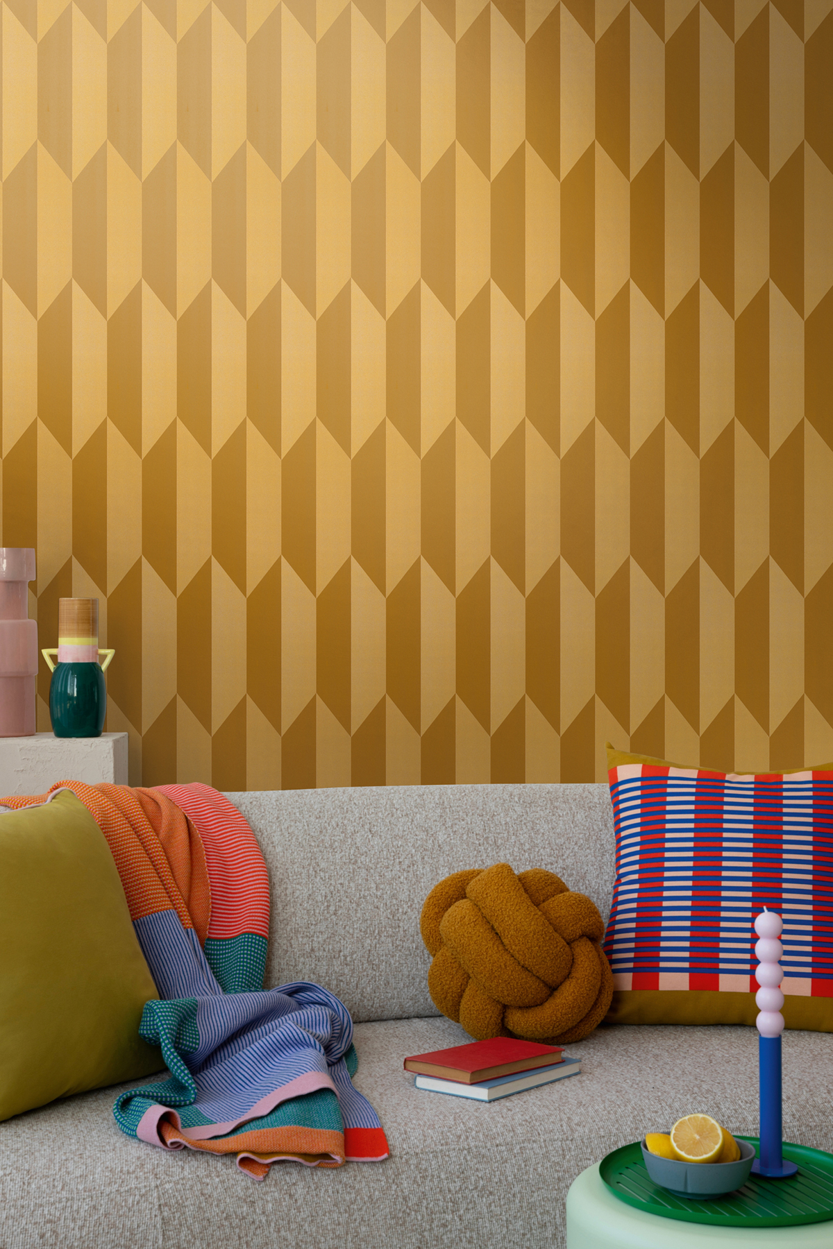 Papier peint Damier Graphique Groove doré - Cosmoliving d'A.S. Création AMB4 | Réf. AS-790866