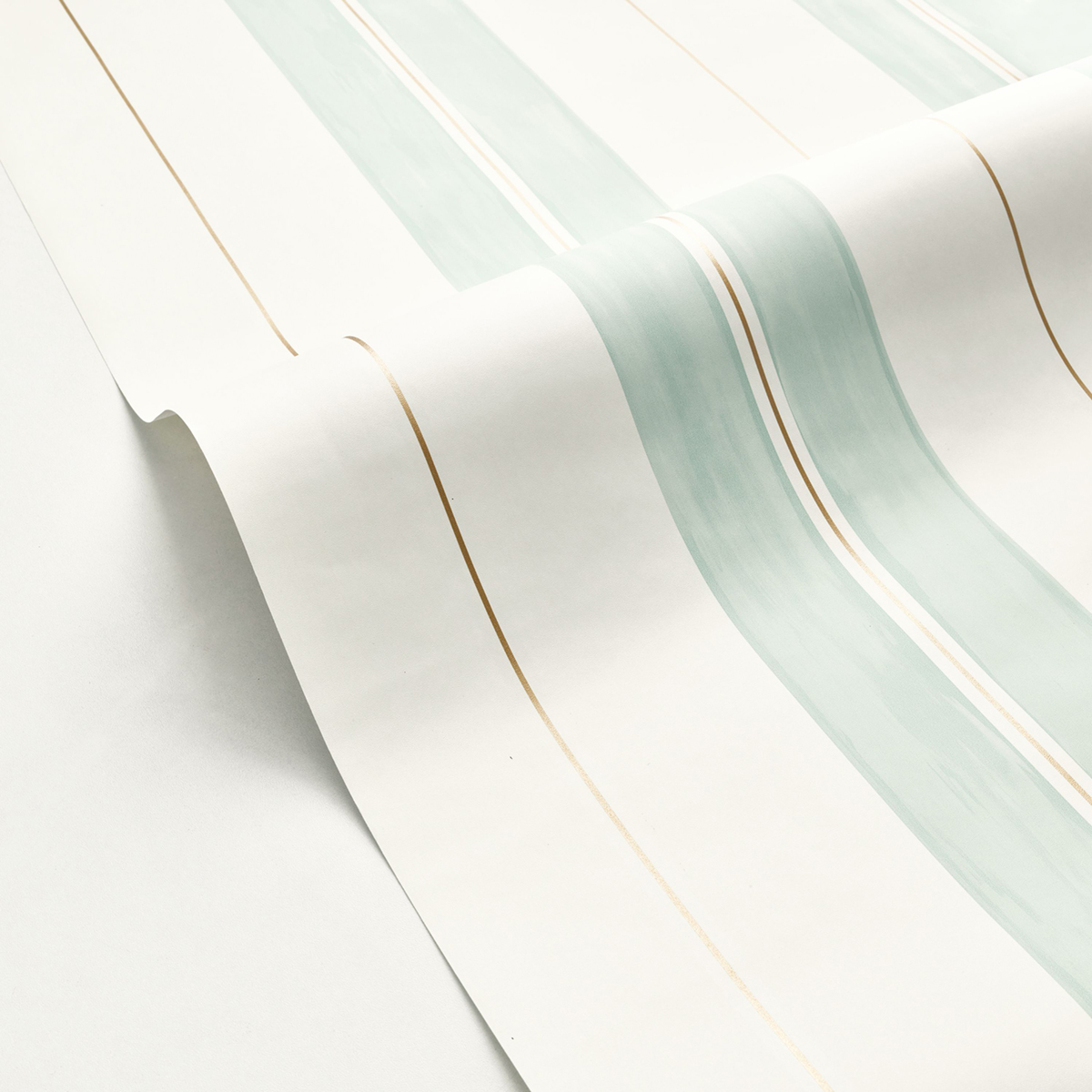 Papier peint Rayure Verticale Sunny vert d'eau doré - Happy Therapy de Casélio | Réf. HTH104090677