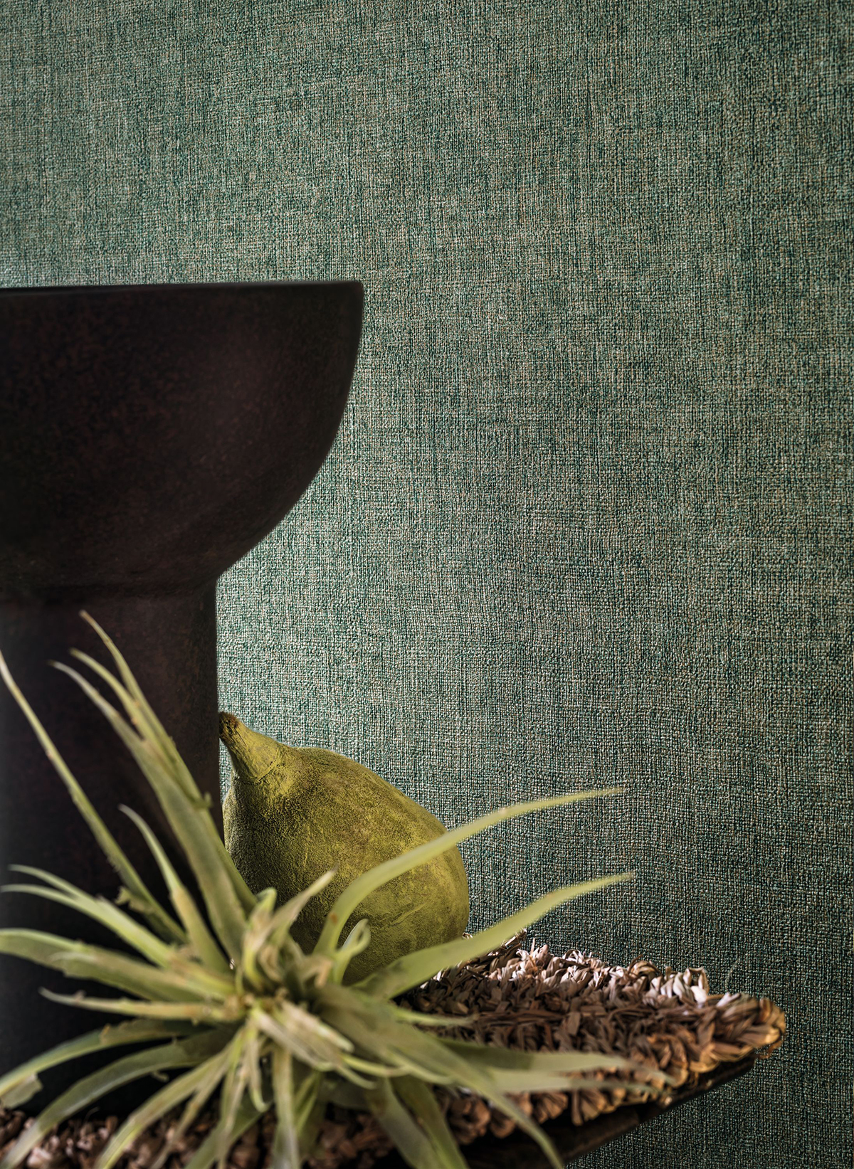 Papier peint Faux Uni Diola vert anglais - Karabane de Casamance AMB | Réf. CAS-75152140