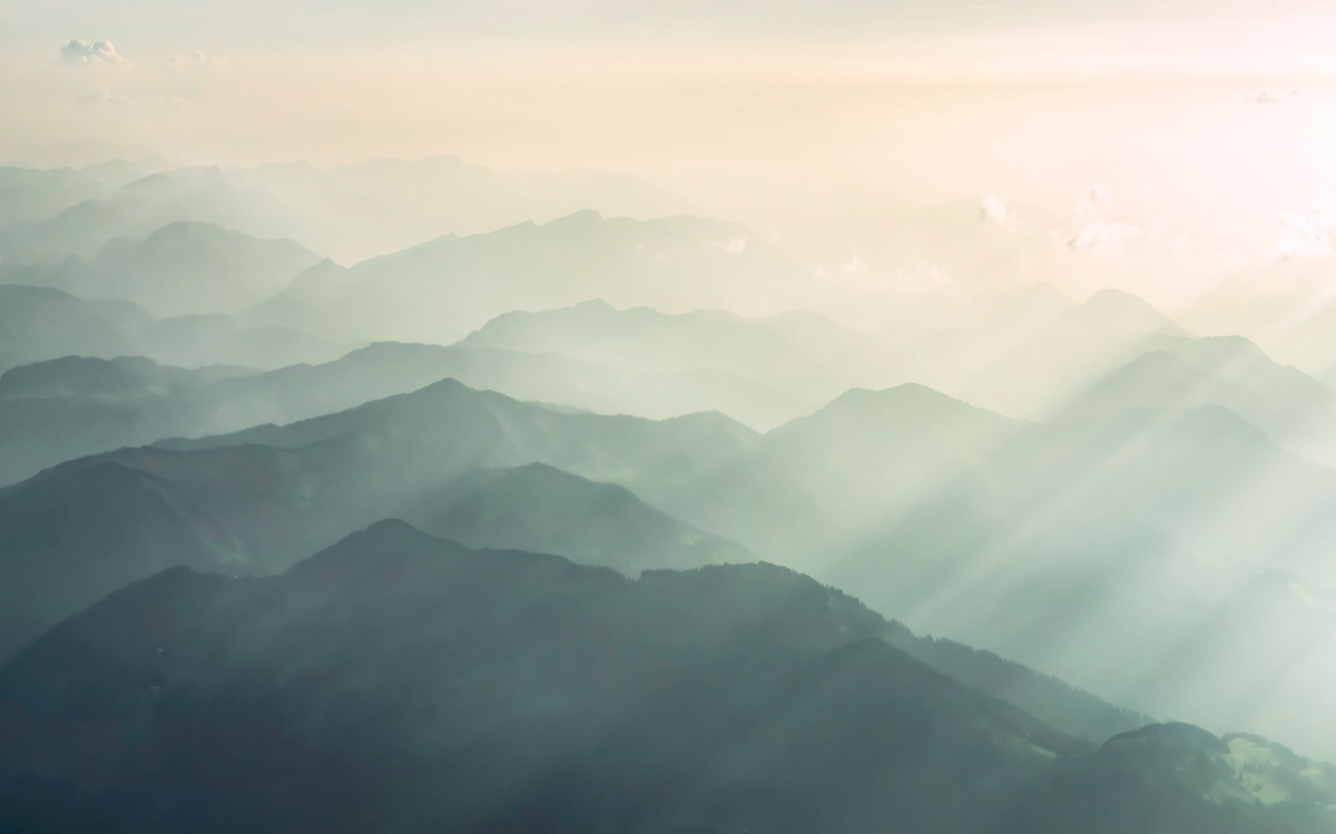 Papier peint panoramique Montagne Hazy Hills vert - Papier Peint Komar Infinity 2