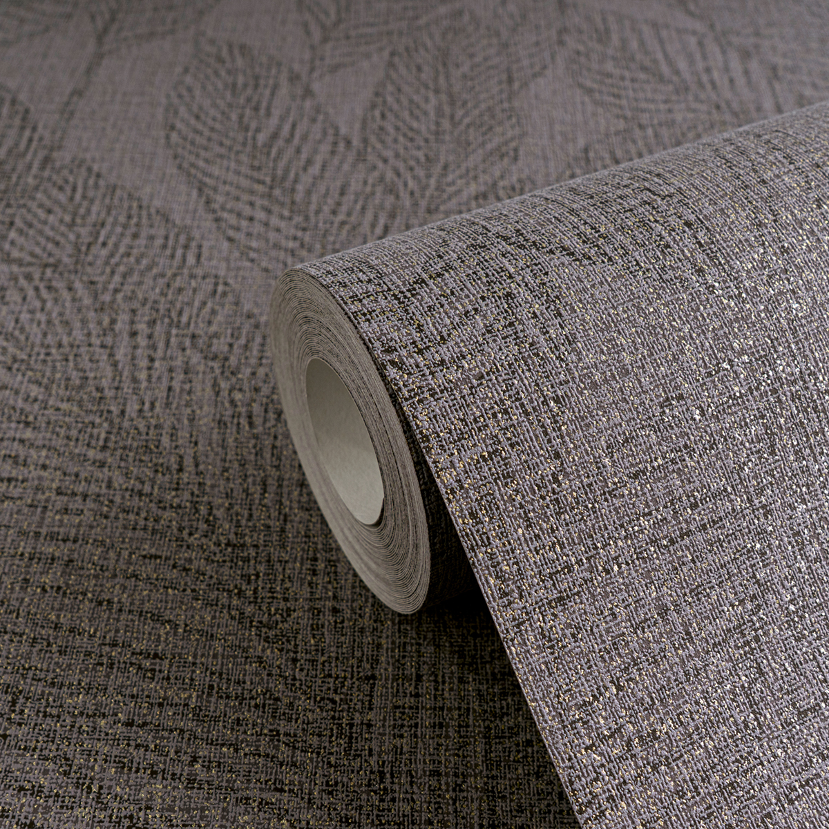 Papier peint Feuille Golden Fern gris éléphant doré - Cosmoliving d'A.S. Création ZOOM | Réf. AS-790645