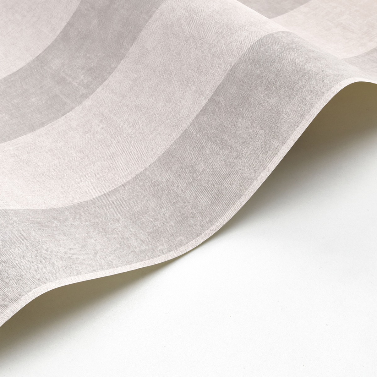 Papier peint Rayure Valse gris - Vienne de Casadéco | Réf. VIEN87369114