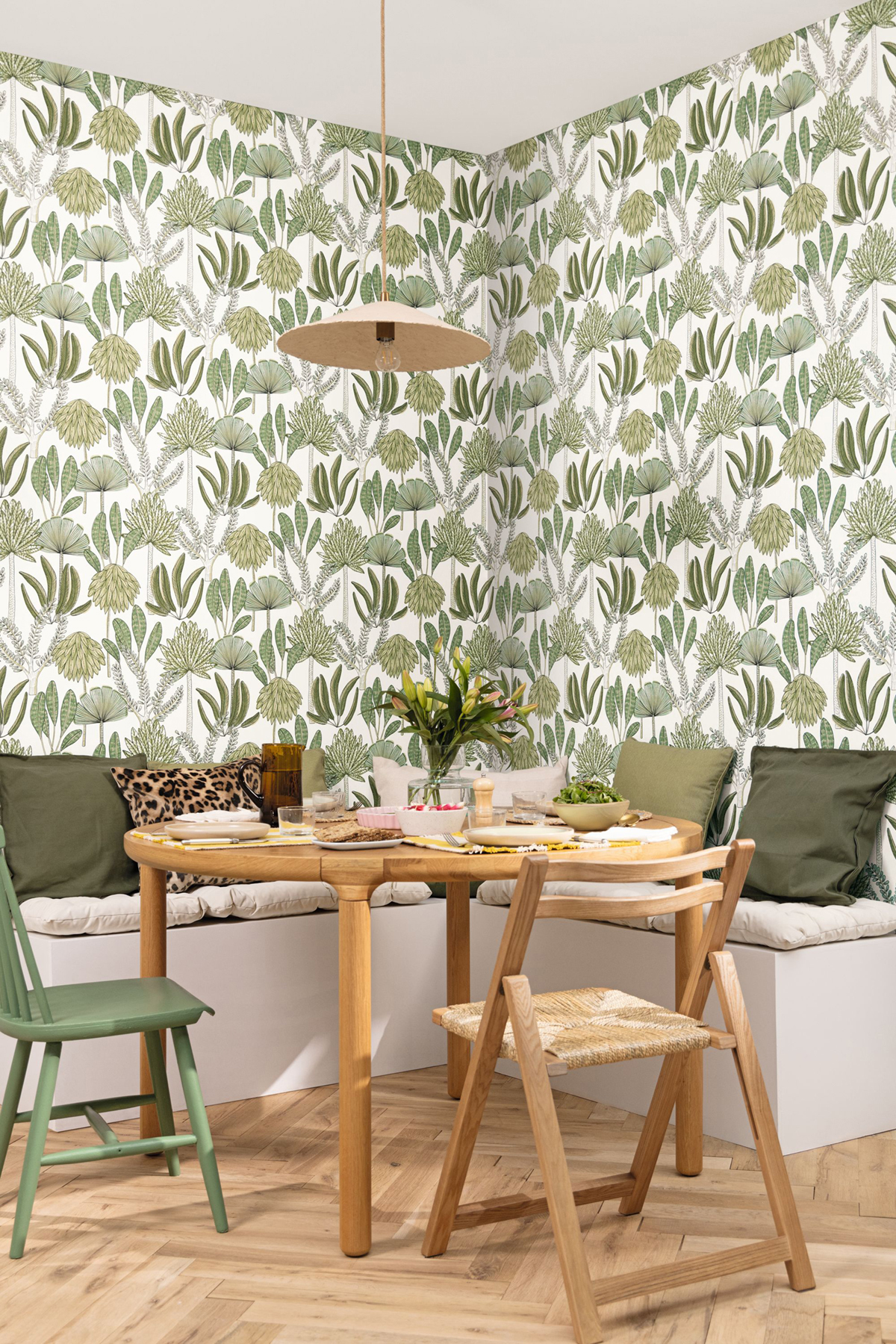 Papier peint Feuillages Jungle Bali vert - Stay Wild de Casélio | Réf. WILD104930722