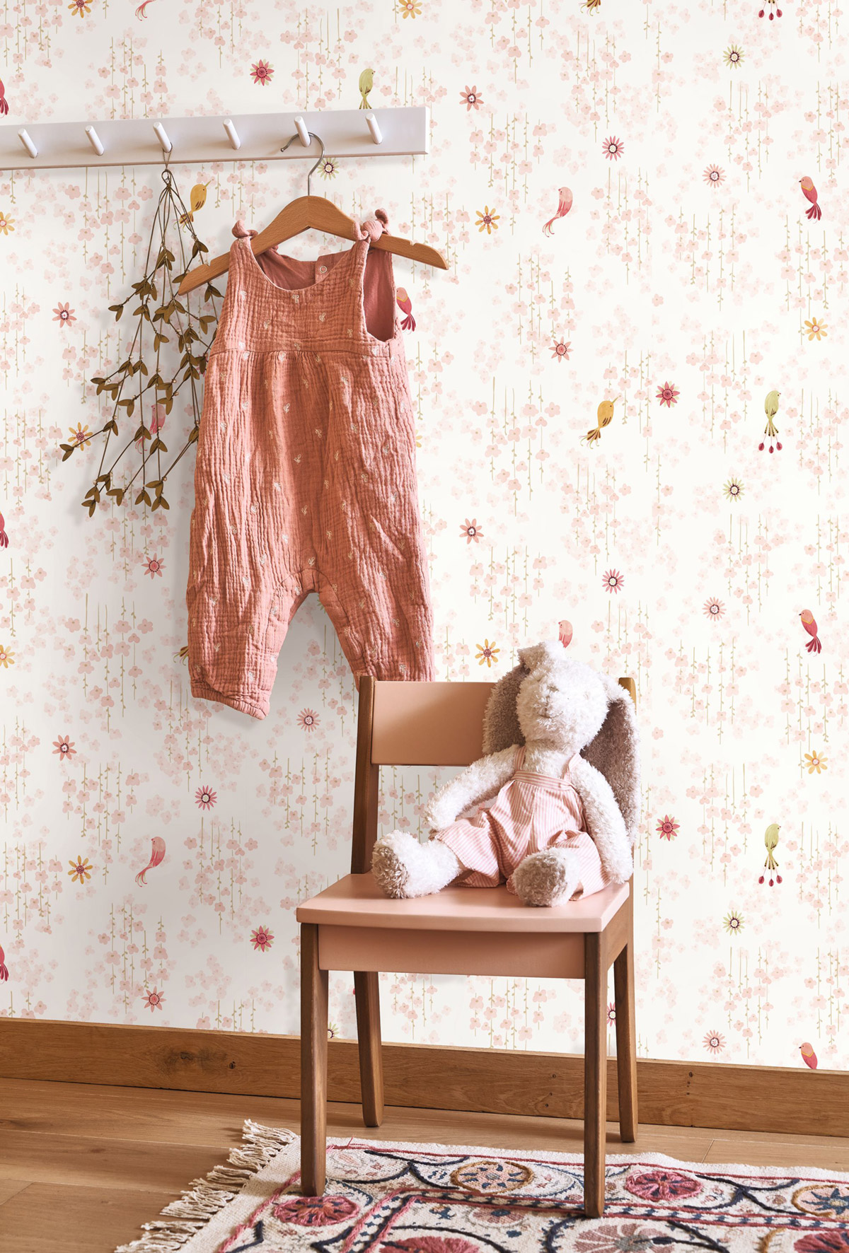 Papier peint Oiseau Fleur Tropical Birds rose blush - Once Upon A Time 2 de Casadéco | Réf. OUTD200784343