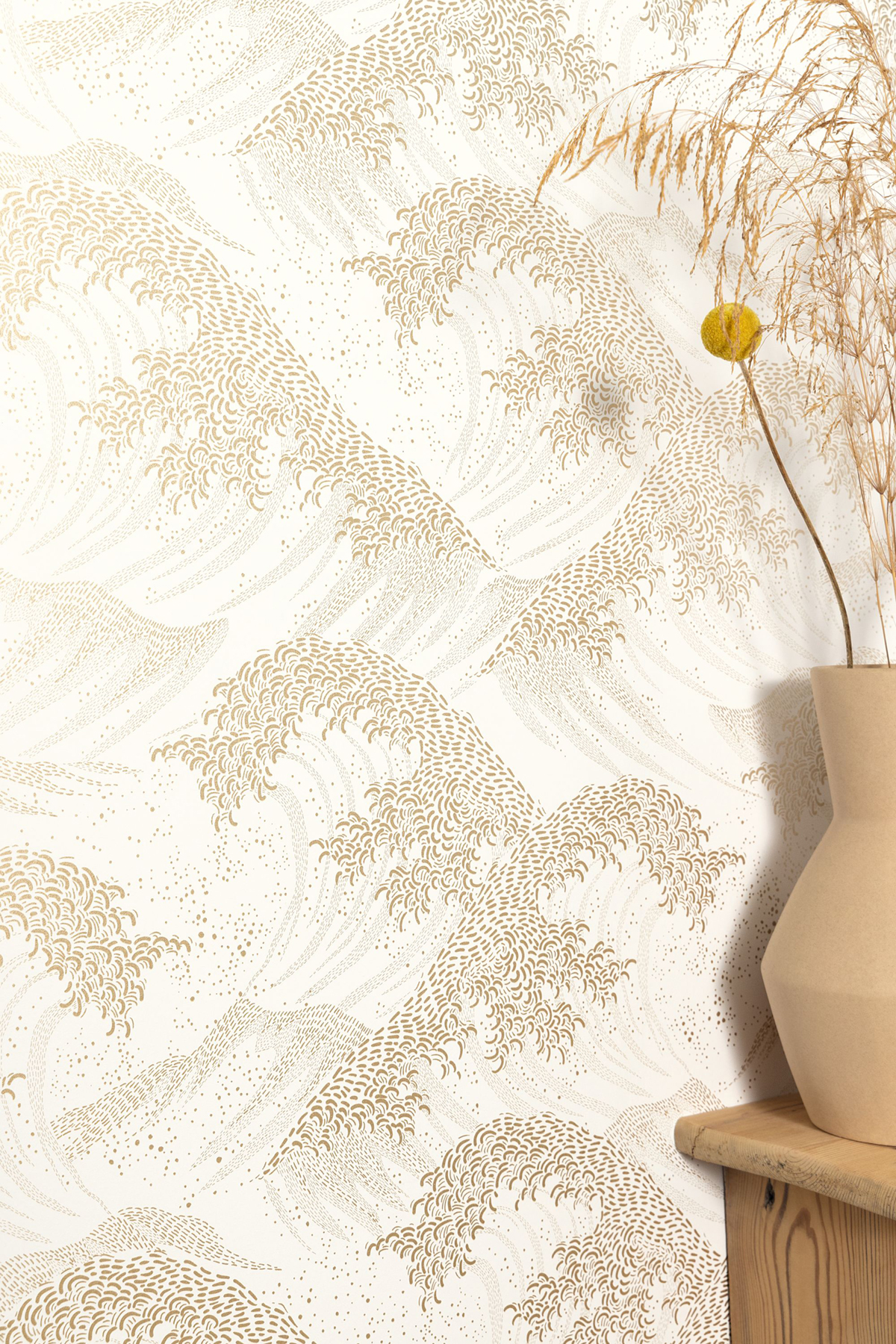 Papier peint Vague Japonisante Waves blanc doré - Moonlight 2 de Casélio AMB2 | Réf. MLGT104360262