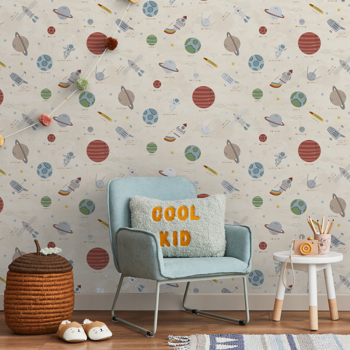 Papier peint Planète Astronaute Enfant beige - Imagine de Lutèce | Réf. LTC-DL27596