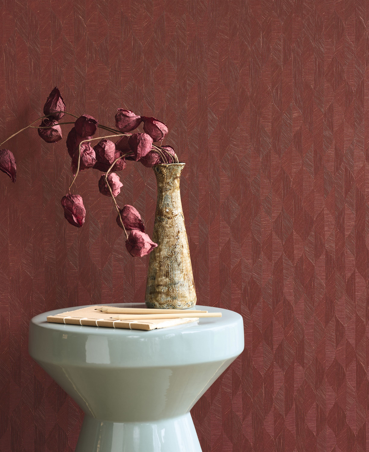 Papier peint Feuille Art Déco Tarrazu bordeaux - Vegetals de Casadéco AMB2| Réf. VEGE201278888