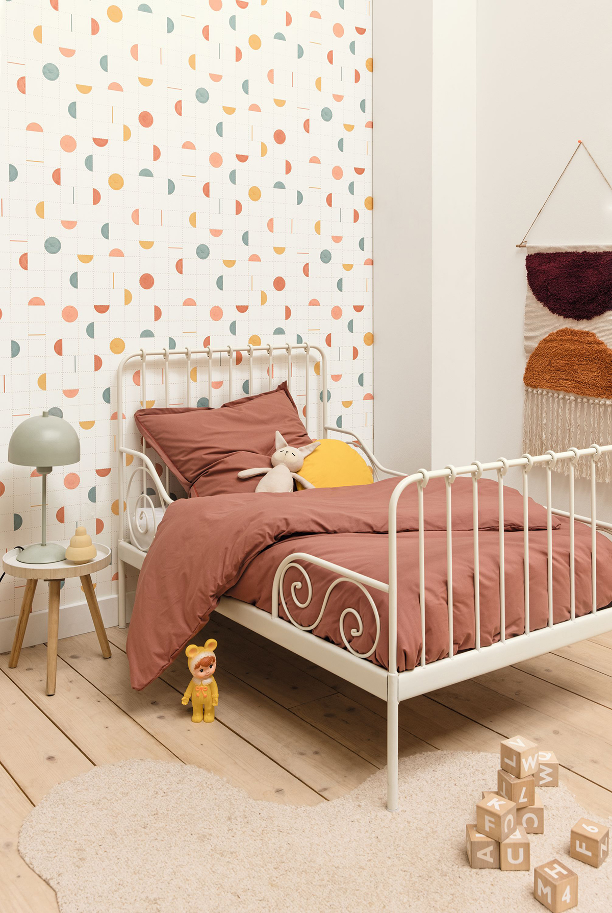 Papier peint Géométrique Quadrillage Jump Around multicouleurs et doré - Around de Casélio | Réf. ARN102864260