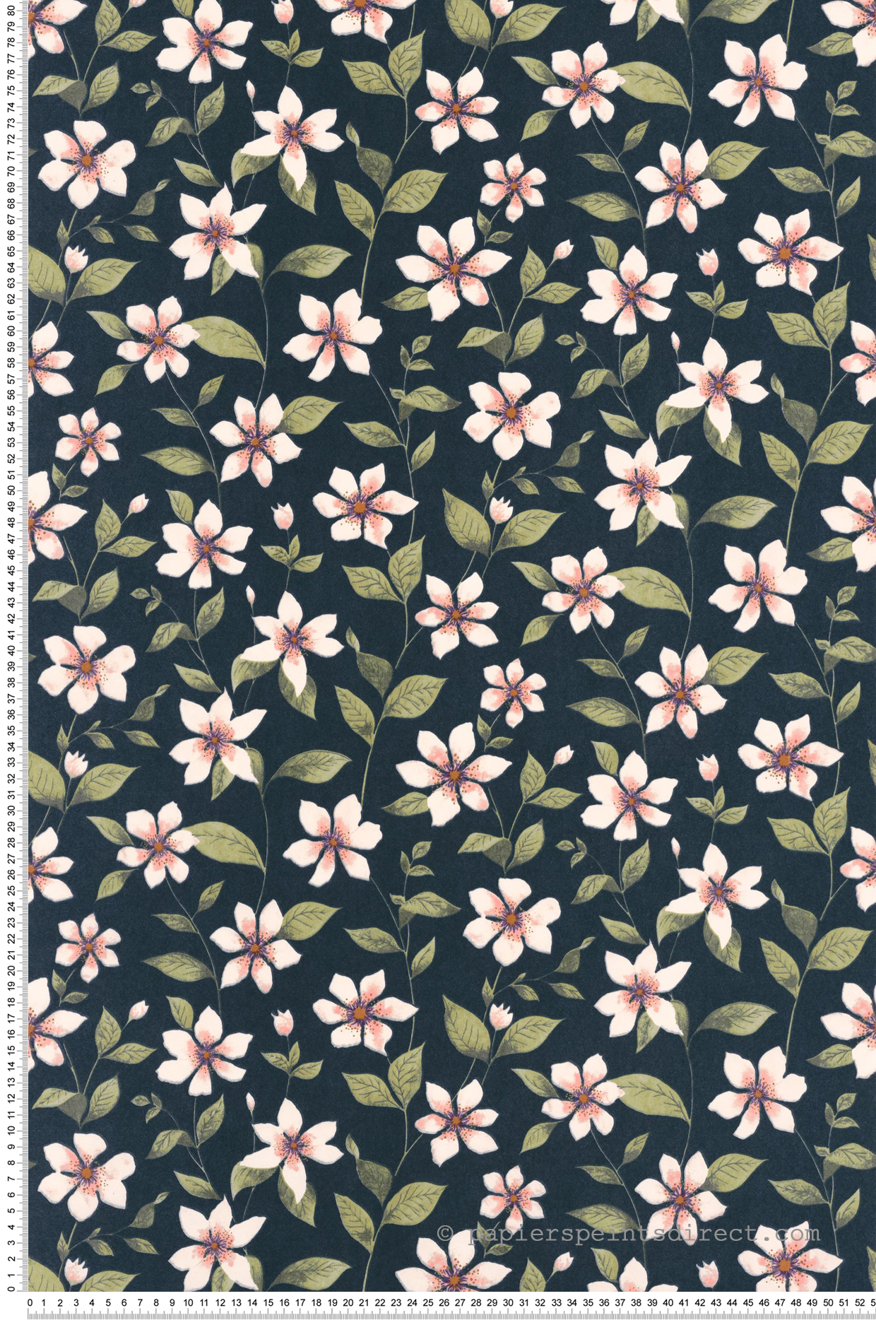 Papier peint Fleurs Clématites rose bleu encre - Gardens de Casadéco | Réf. GADN87646748