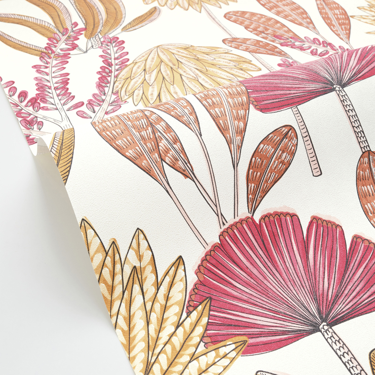 Papier peint Feuillages Jungle Bali rose fuchsia - Stay Wild de Casélio AMB4| Réf. WILD104930414