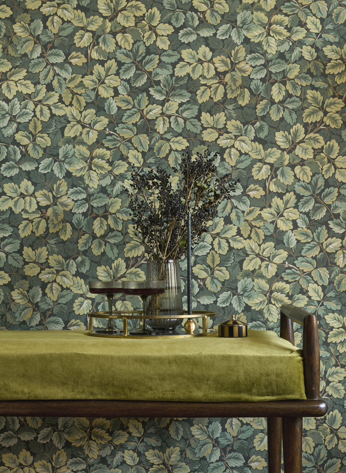 Papier peint Feuille de Chêne Regent's Park vert canopée - Heritage de Casadéco | Réf. HETA201207777