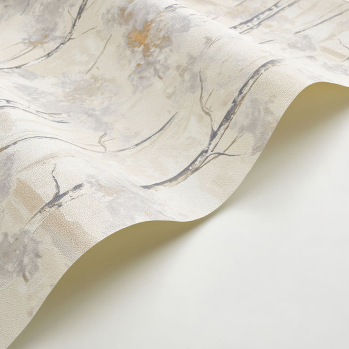 Papier peint Forêt Skandinavia écru doré - Riverside 4 de Casadéco AMBV | Réf. RIVI89549255