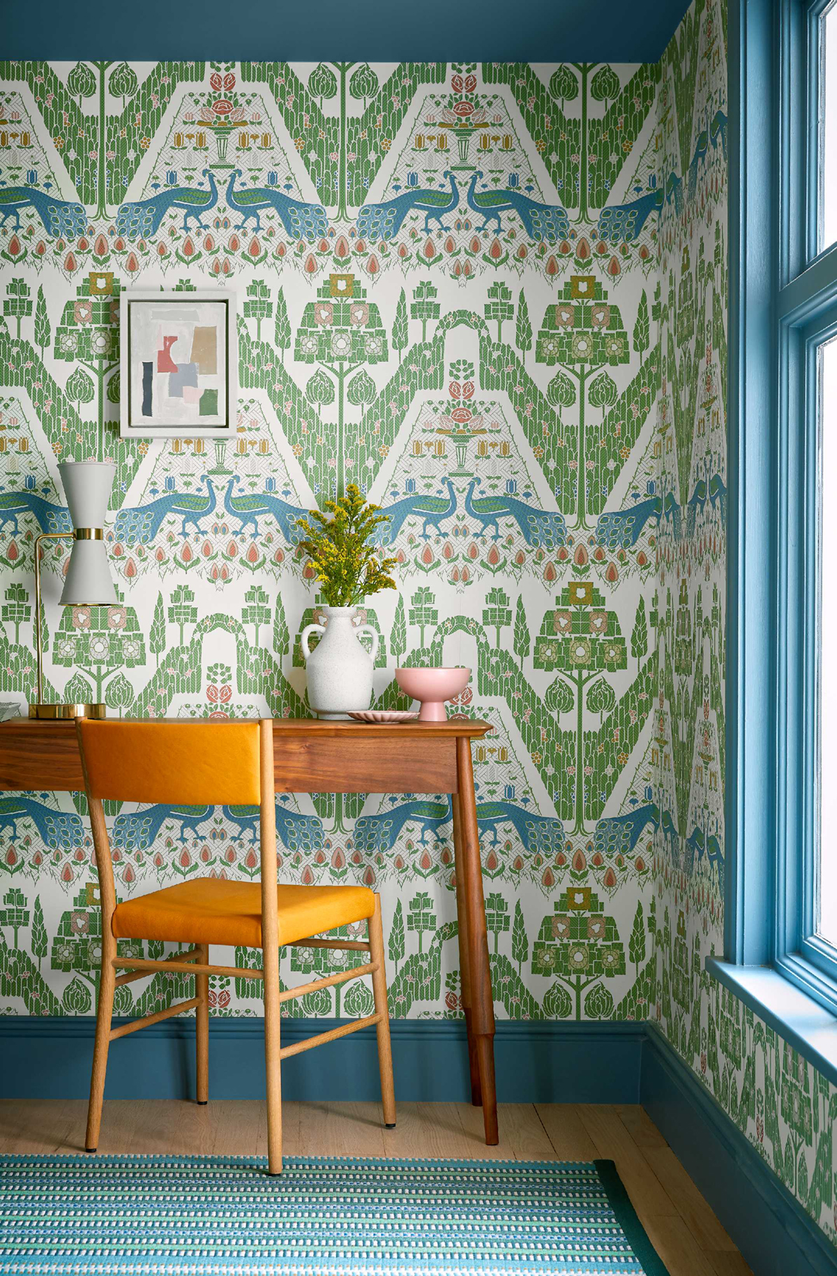 Papier peint Paon Nature Graphique Topiary vert - V&A Decorative Papers d'Initiales | Réf. INI-31117202