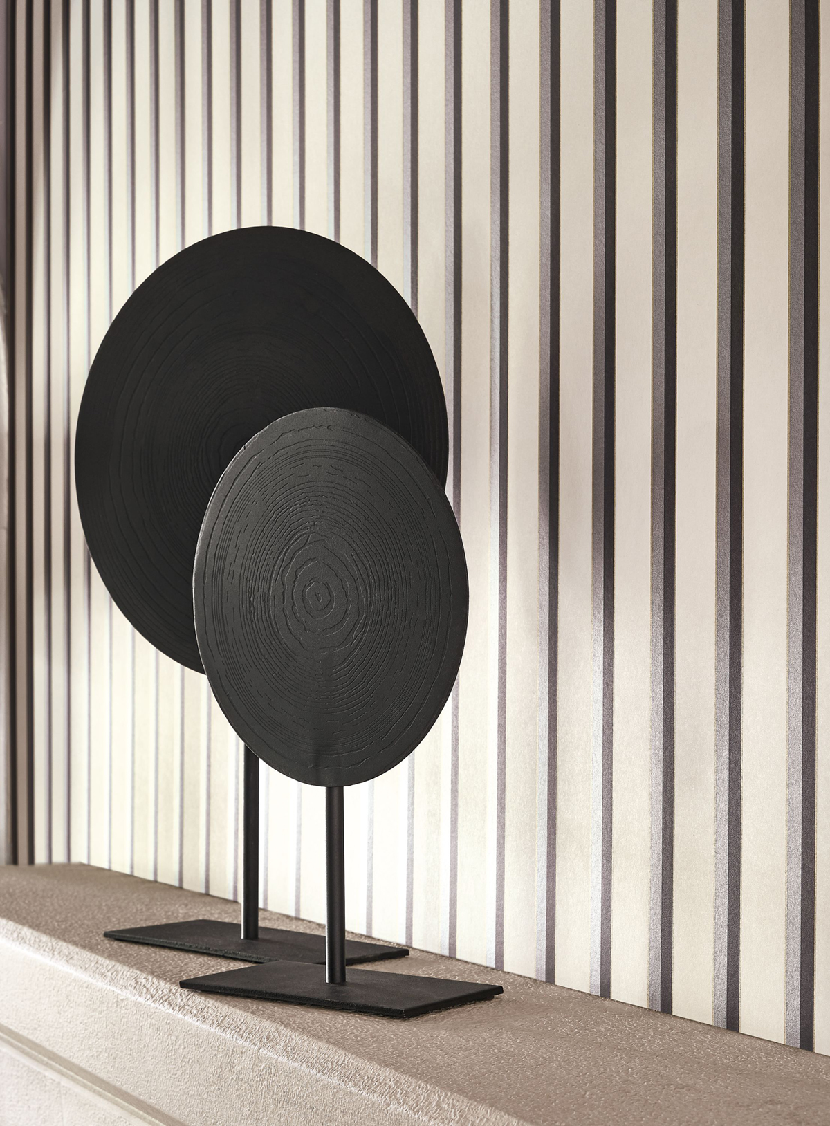 Papier peint Rayure Country Club noir argenté - Derby de Casadéco AMB2 | Réf. DERB89329286