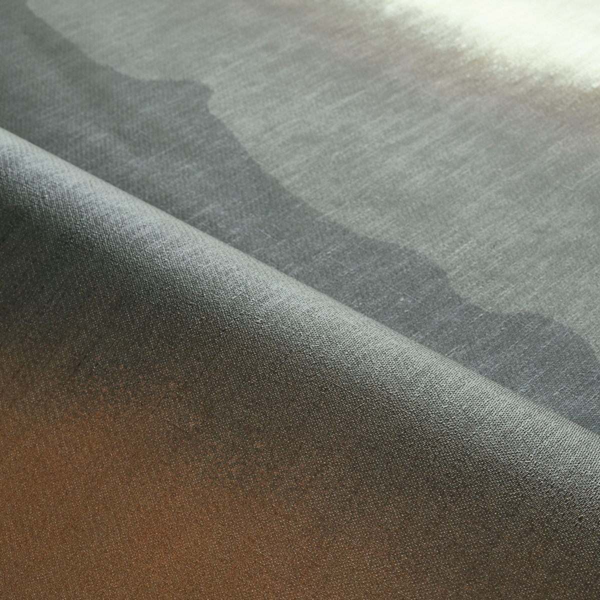 Papier peint Panoramique Montagne Aquarelle Pittore anthracite - Terra Rossa de Casamance AMBV | Réf. CAS-76243568