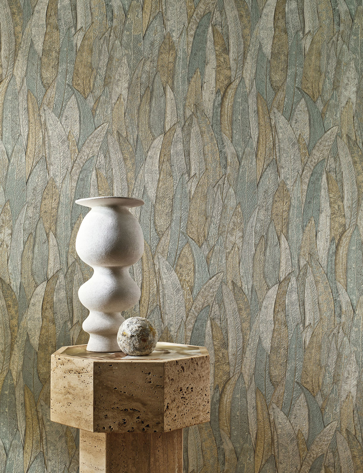 Papier peint Feuille Neluwa vert de gris - Nature Précieuse de Casamance | Réf. CAS-A75963160