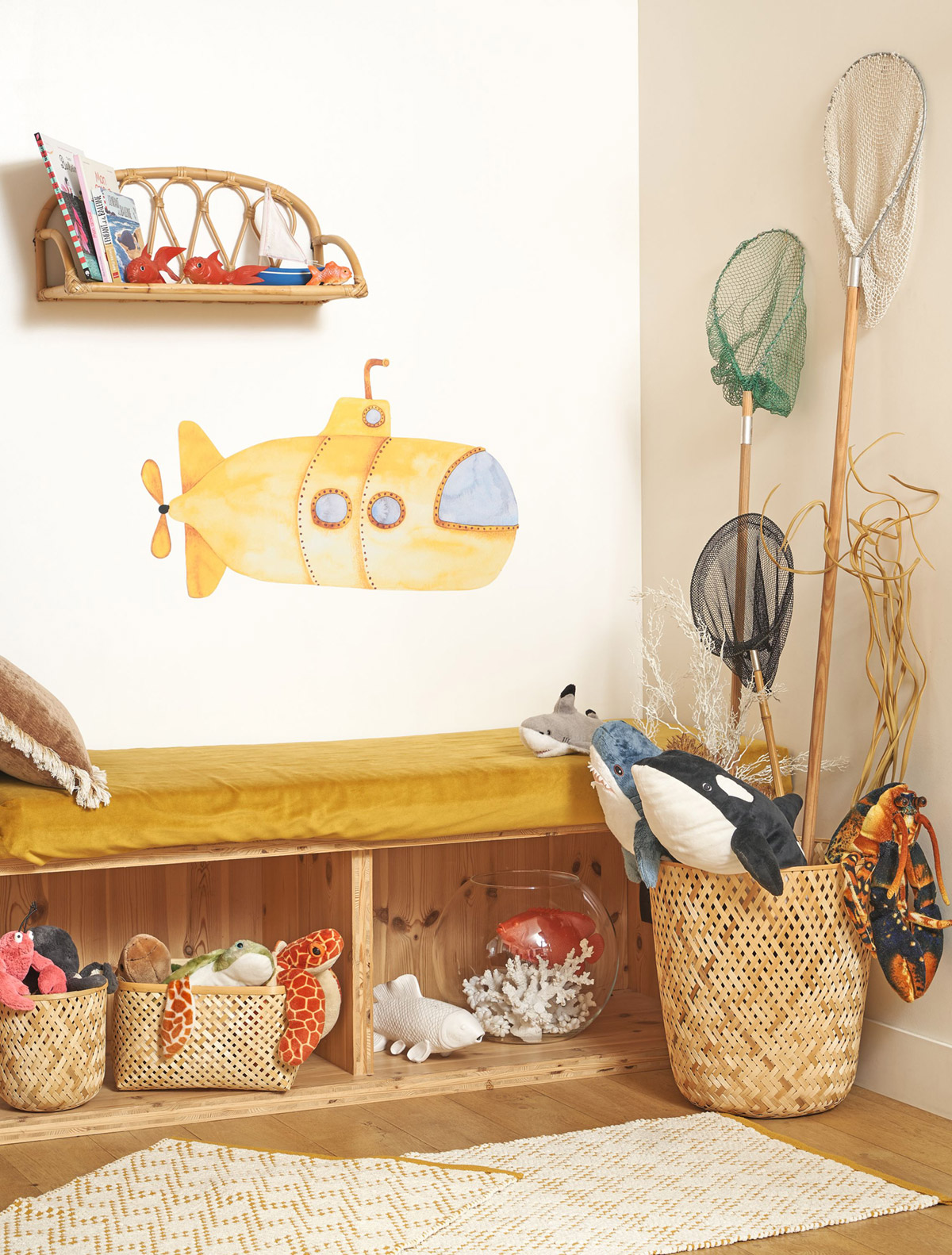 Papier peint pré-encollé Sous-Marin jaune - Once Upon A Time 2 de Casadéco | Réf. OUTD200992323