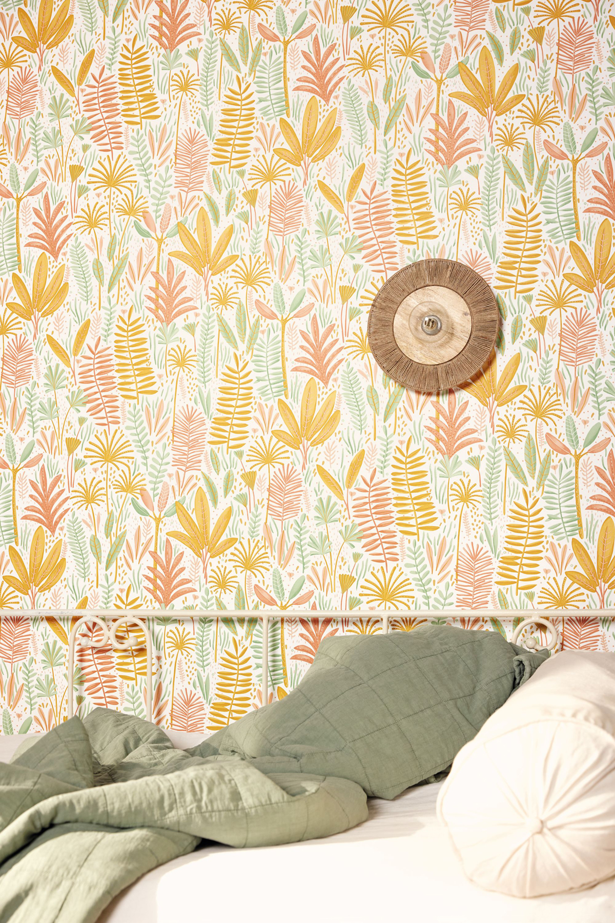 Papier peint Feuillage Herbe Folle multicouleurs - Les Minis Mondes de Casélio AMB2 | Réf. MNM105724340