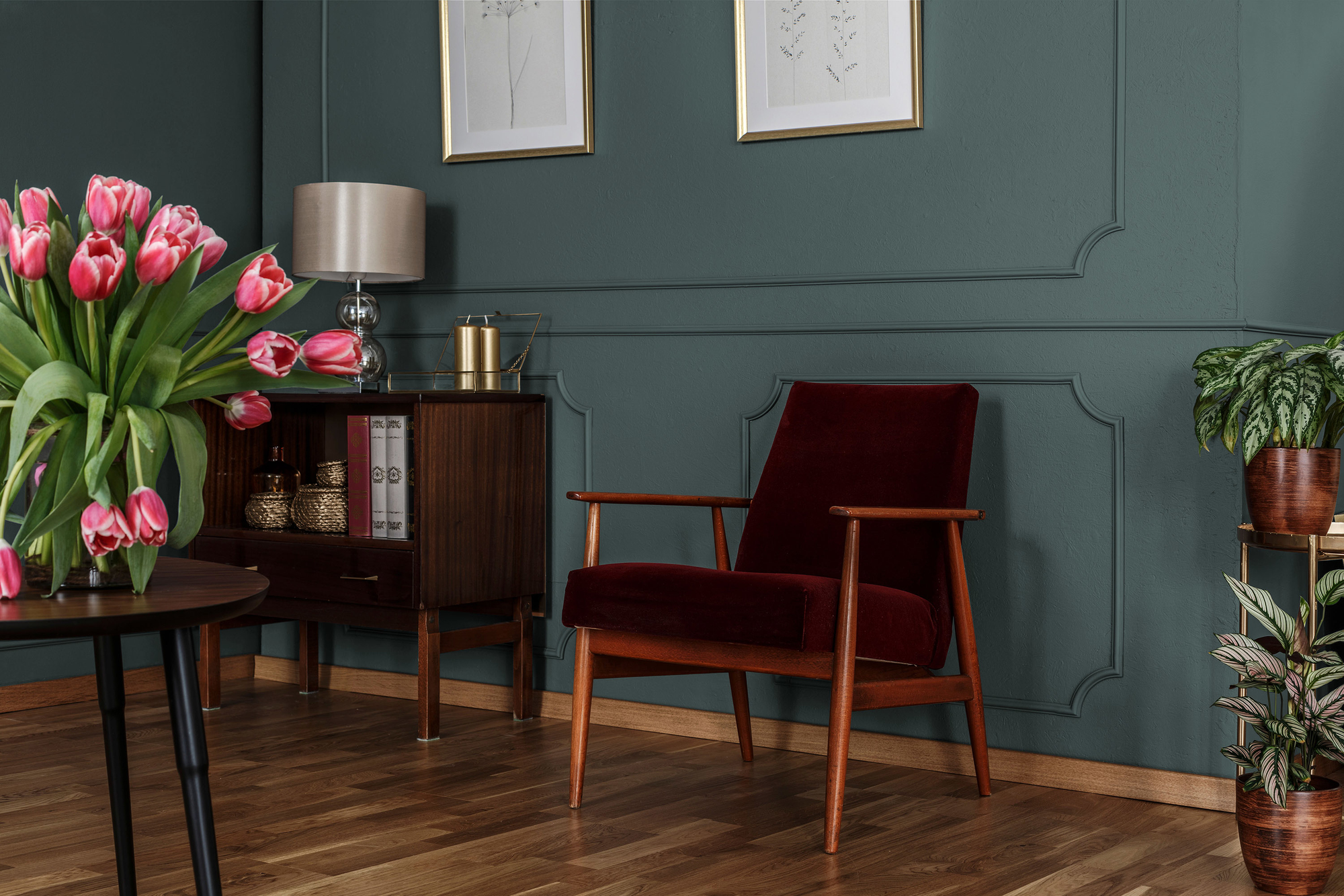 Photo numéro 2 d'une pièce avec un mur peint avec la peinture  Puro vert soft green - c4005