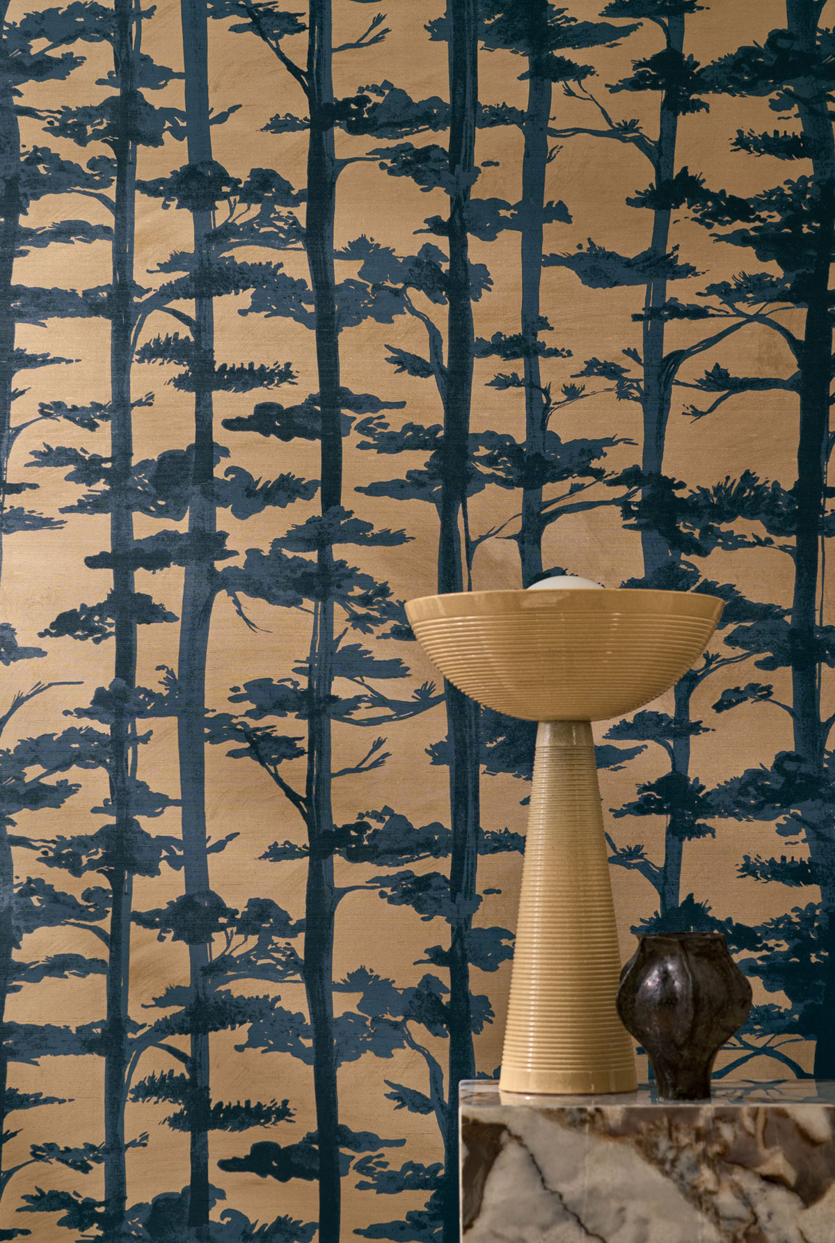 Papier peint Arbre Pin Ame mordoré - Légendes de Casamance AMB2 | Réf. CAS-70040814