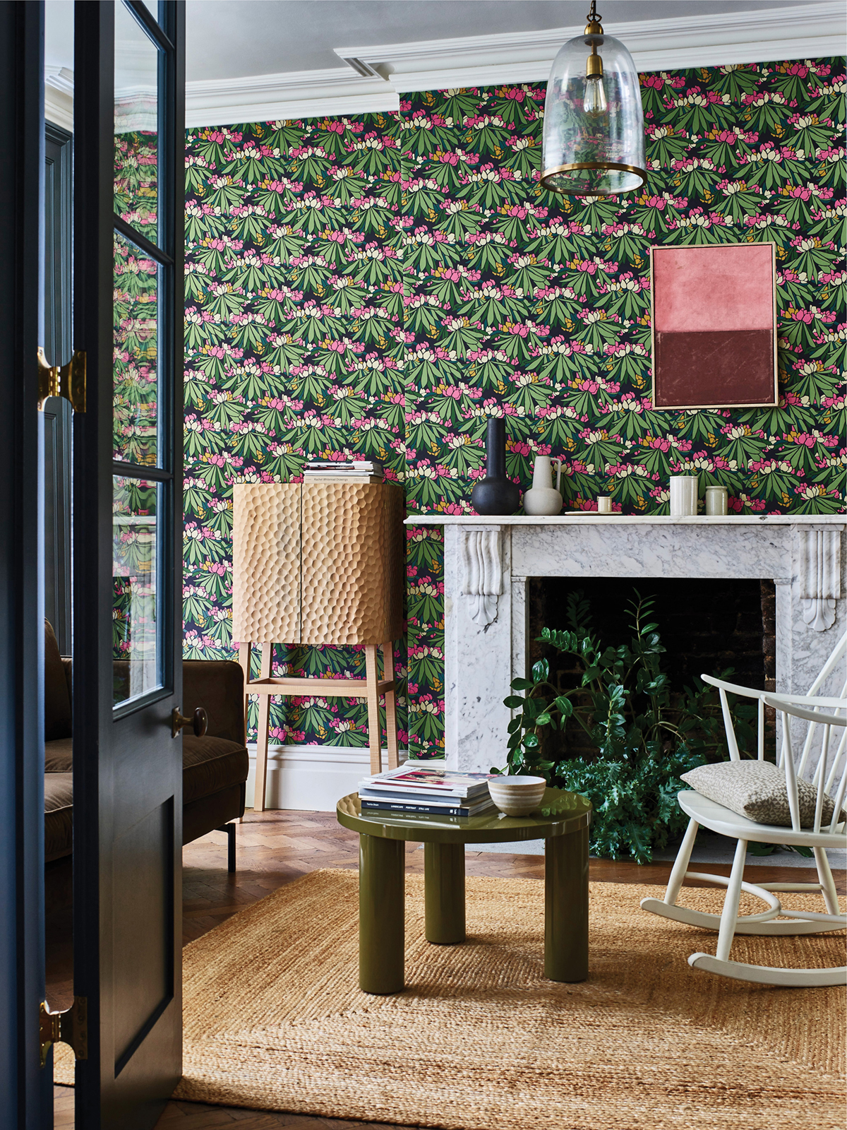 Papier peint Fleur Rhododendron magenta vert - V&A Decorative Papers II d'Initiales | Réf. INI-2412-176-01