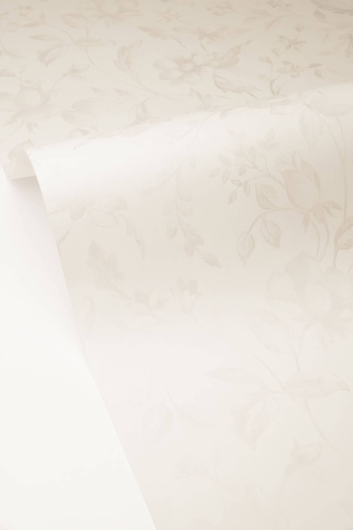 Papier peint Porcelaine Fleurie Pastelia blanc nacré - Blue Shades de Casélio | Réf. BLS107500000