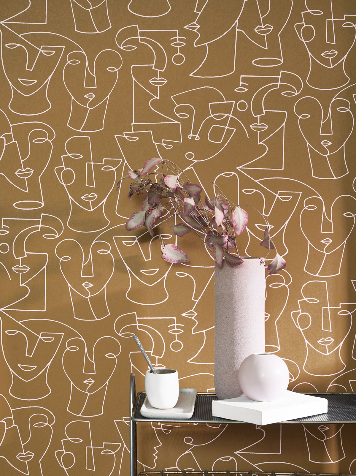 Papier peint Art Portrait cognac - Gallery de Casadéco AMB2 | Réf. GLRY86162106