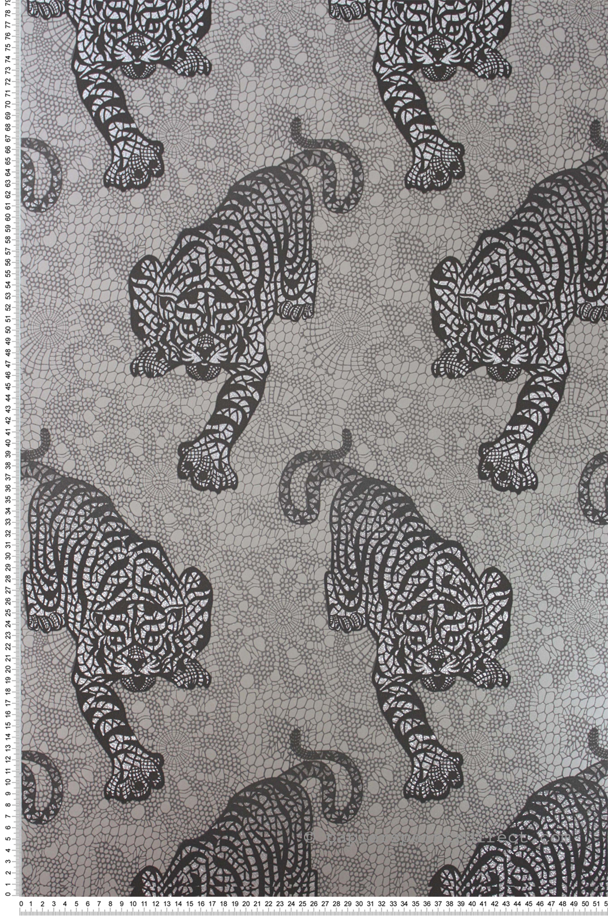 Papier peint Tigre Mandala argenté et noir - The Wallpaper Collection de Matthew Williamson | Réf. OSB-W6542-02
