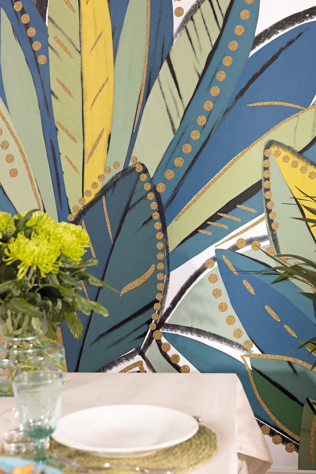 Papier peint panoramique Palmes Ubud M bleu vert 250X280 - Stay Wild de Casélio AMB2 | Réf. WILD104987601