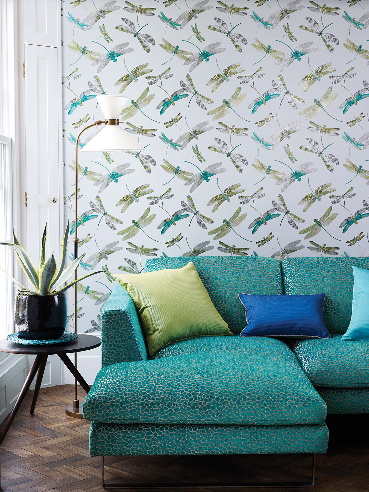 Papier peint Nature Libellule vert et argenté - The Wallpaper Collection de Matthew Williamson | AMB Réf. OSB-W6650-01