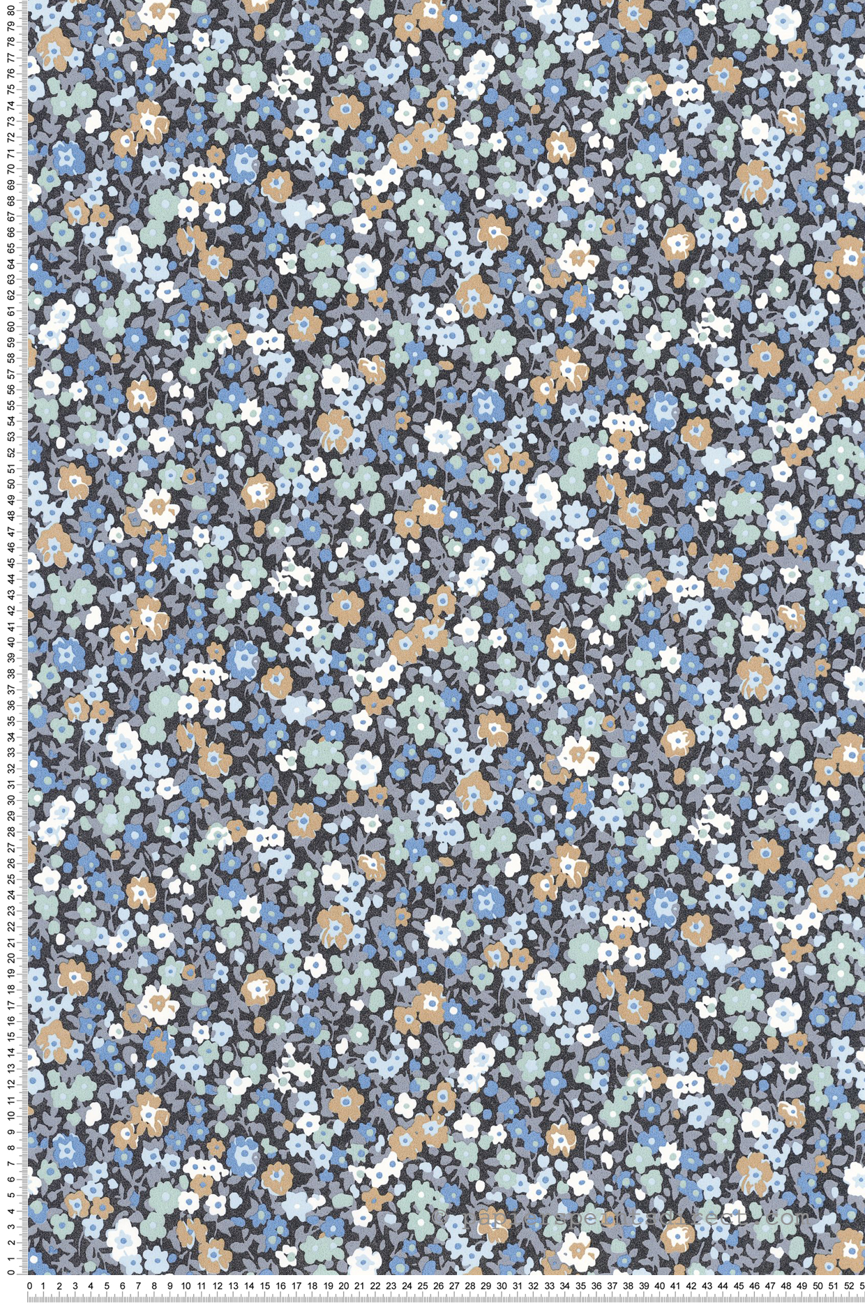 Papier peint Liberty Pansy bleu noir - Flower Market de Casadéco | Réf. FLOM89216518