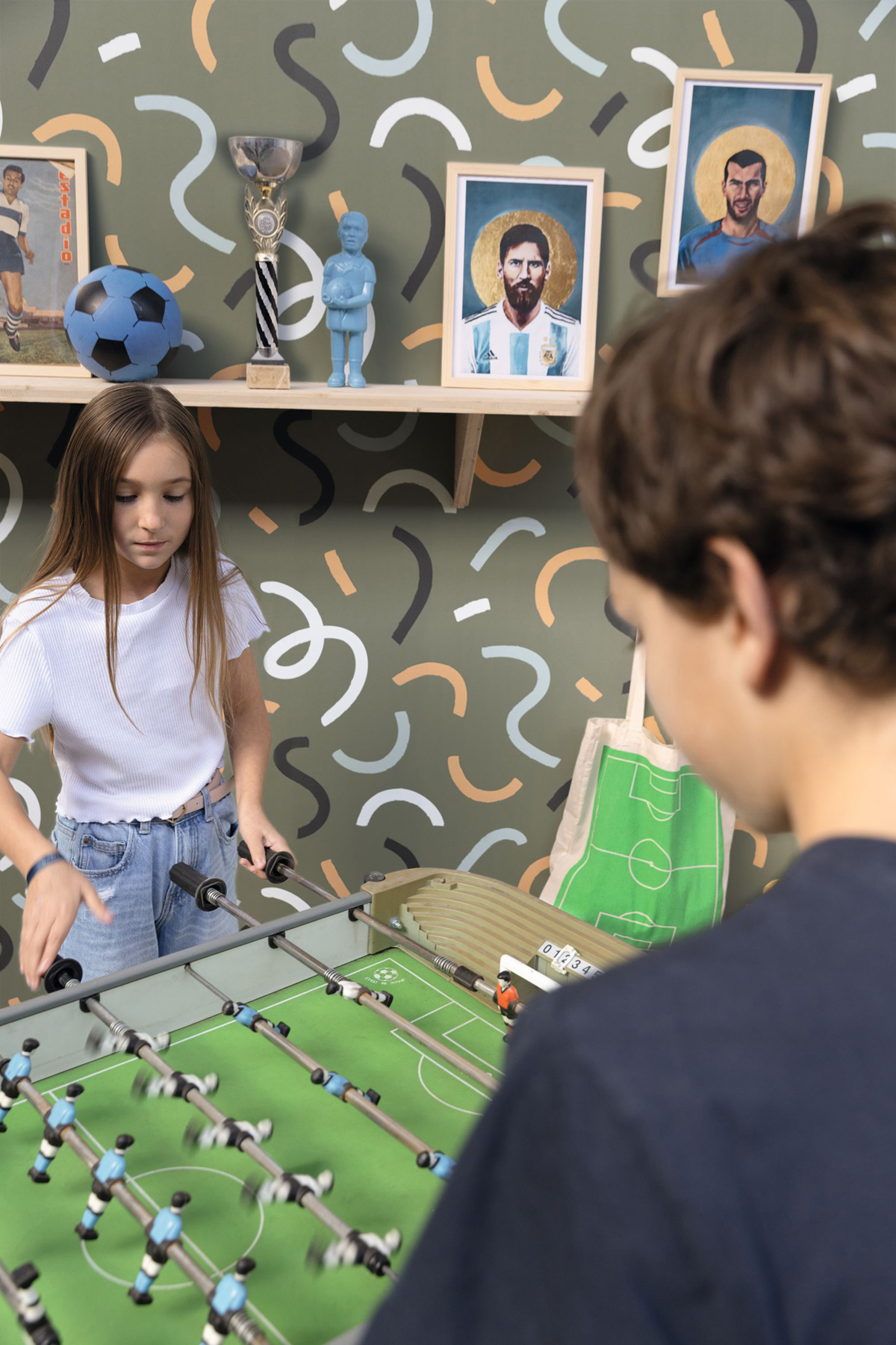 Papier peint Confetti Good Vibes Only kaki - Young & Free de Casélio | Réf. YNF103397010