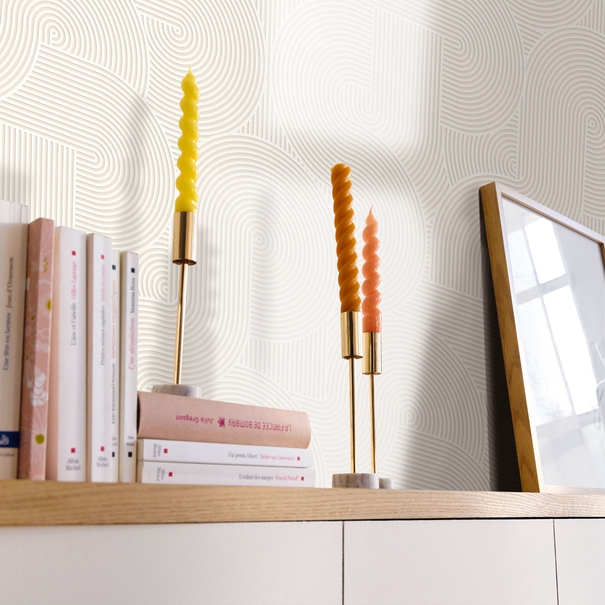 Papier peint Spirale Graphique Cercle gris souris beige - Graphic de Casélio | Réf. GPC105510999