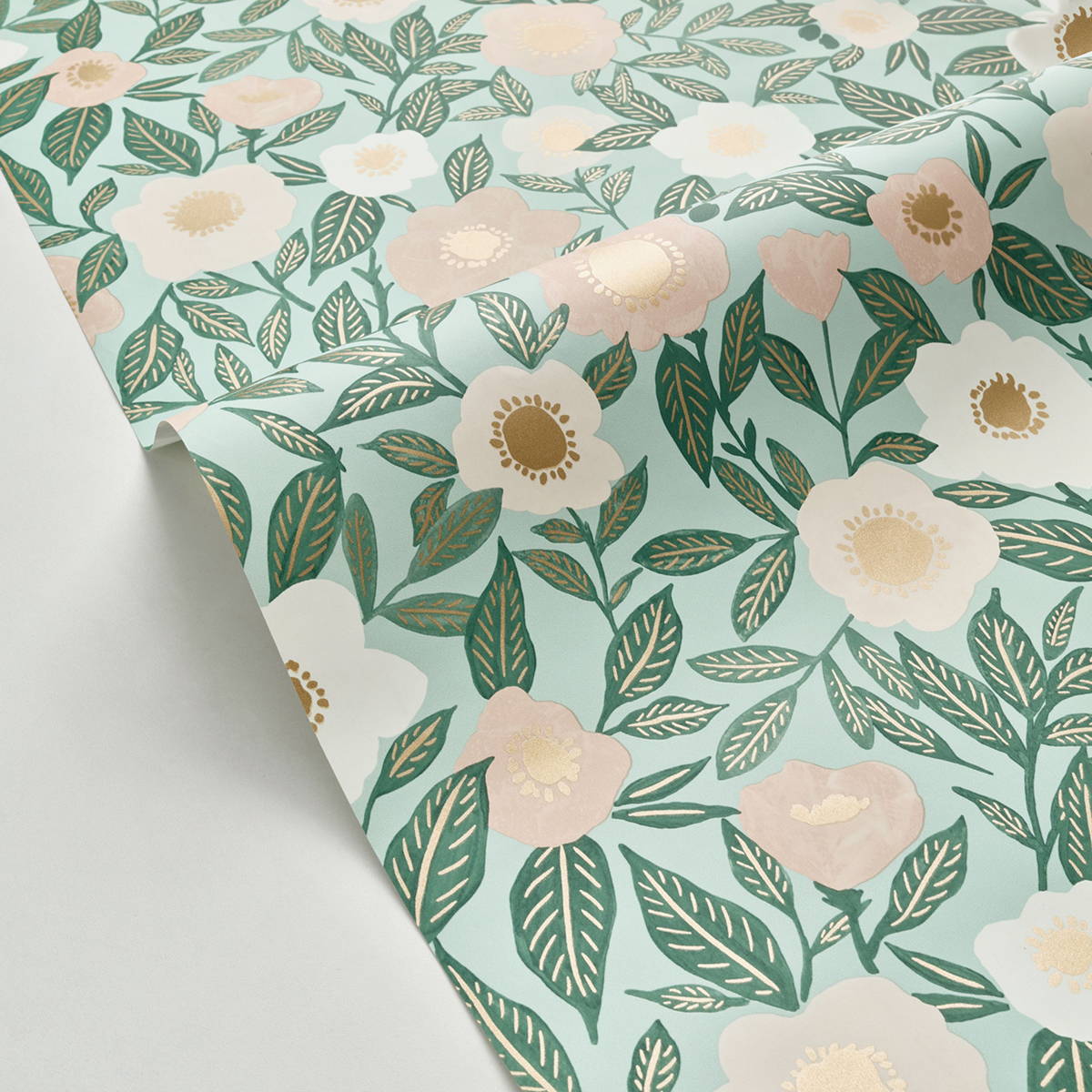 Papier peint Fleur Graphique Lucky vert rose mordoré - Happy Therapy de Casélio AMBV | Réf. HTH104076157