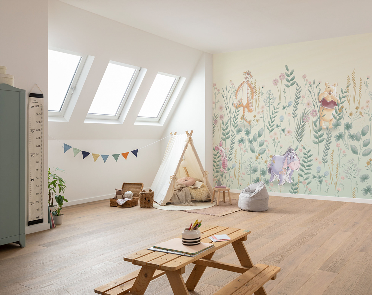 Papier peint panoramique Winnie l'Ourson Hide and Seek Disney - Papier peint Komar Into Wonderland